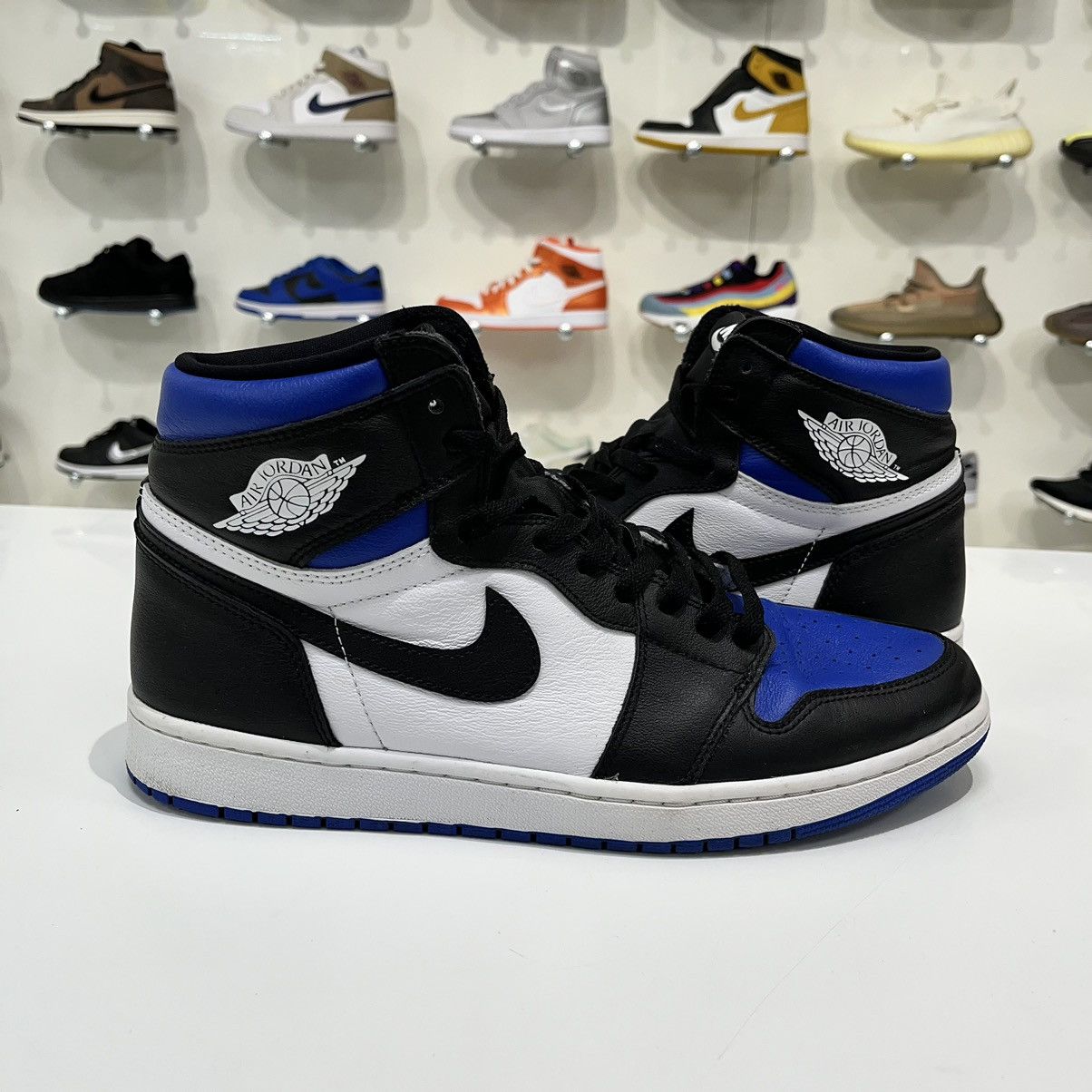 Air Jordan Retro High Royal Toe
