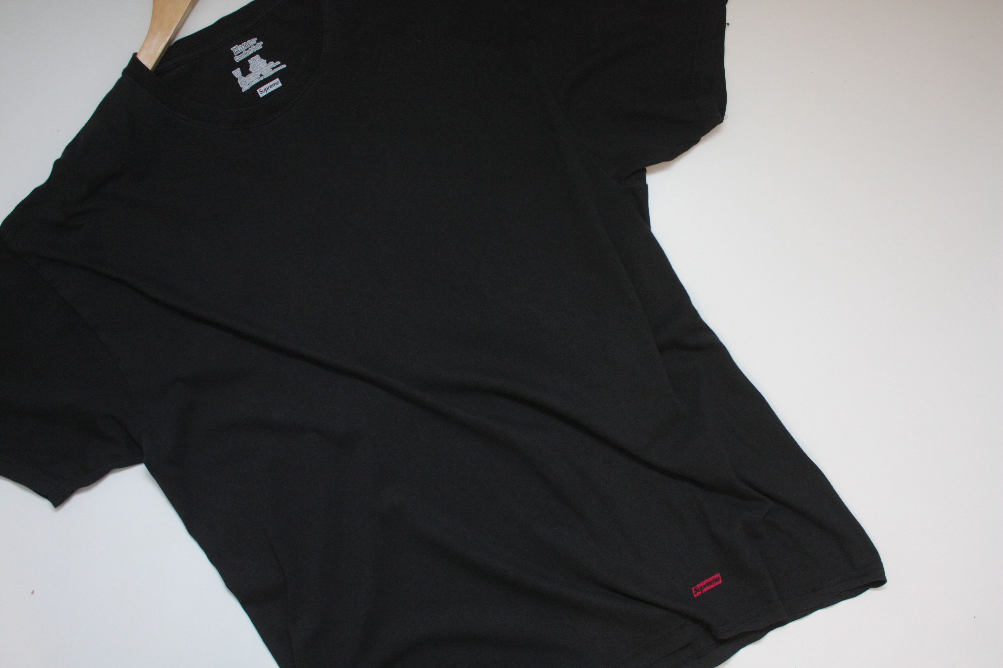 Hanes × Supreme Supreme X Hanes Black Basic Tee Large Size US L / EU 52-54 / 3 - 1 Thumbnail