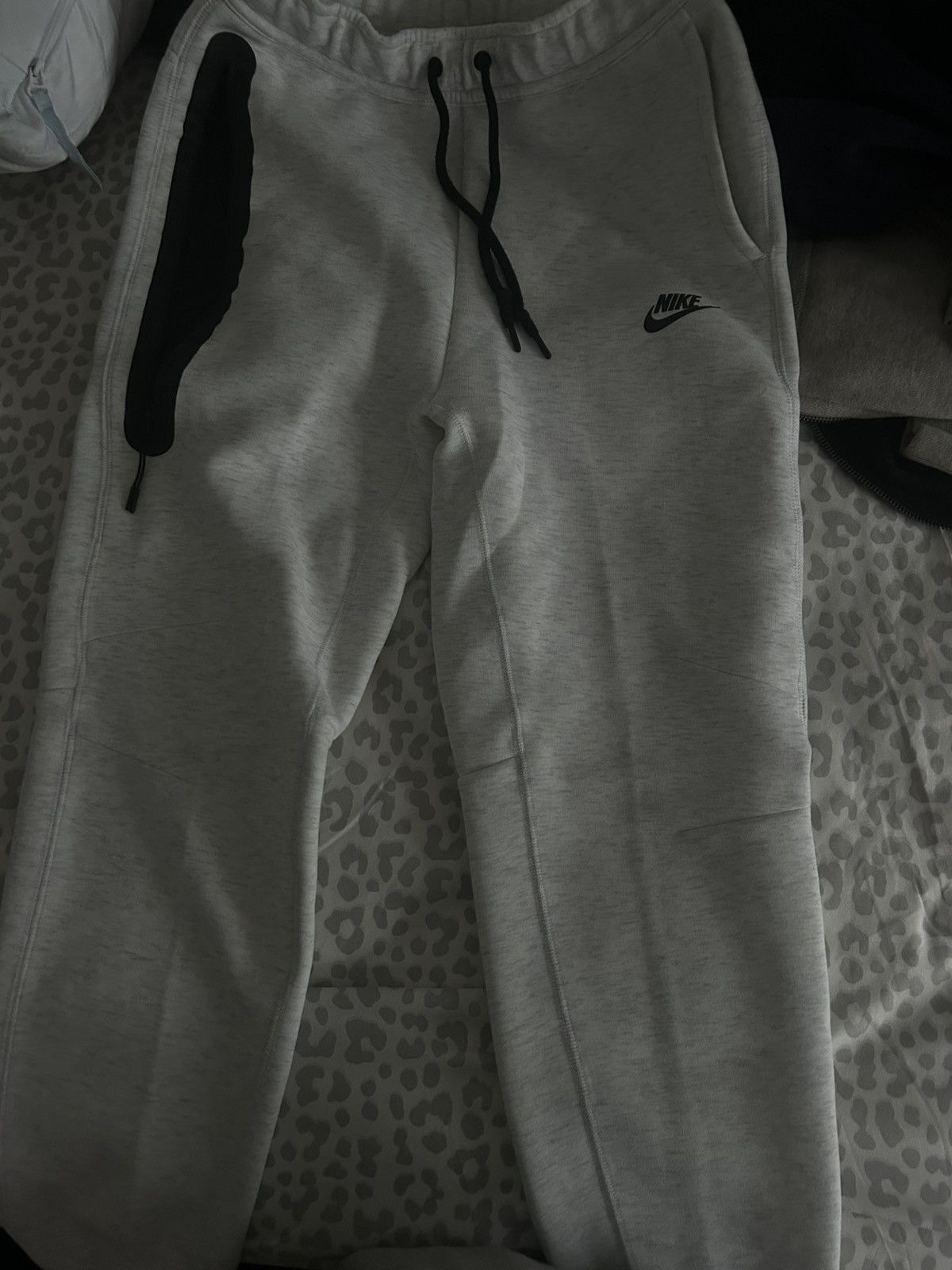 Nike Nike Men’s Tech Fleece Jogger Pants Size US 32 / EU 48 - 1 Preview