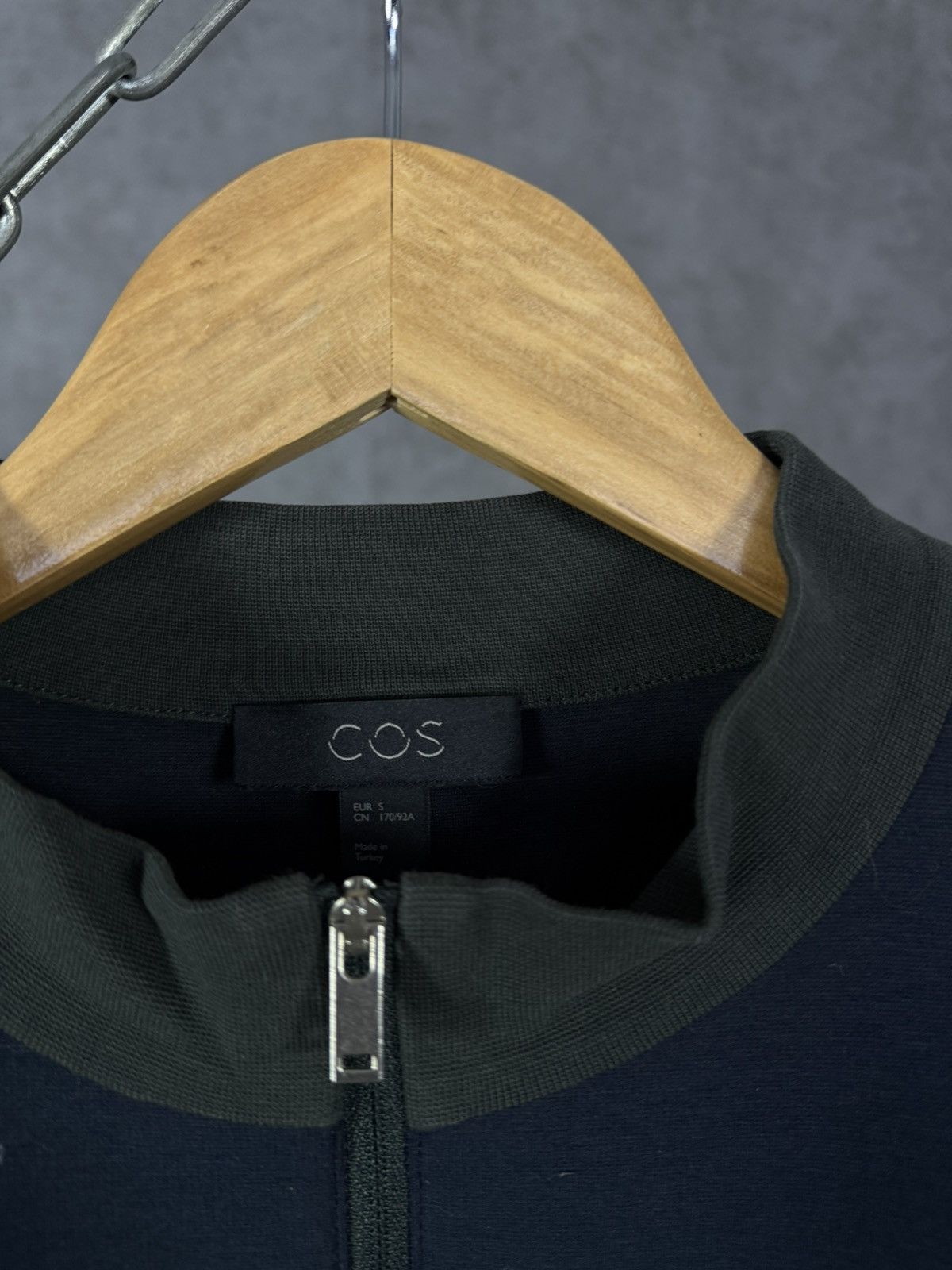 Cos COS 1/3 zip tee Size US S / EU 44-46 / 1 - 3 Thumbnail