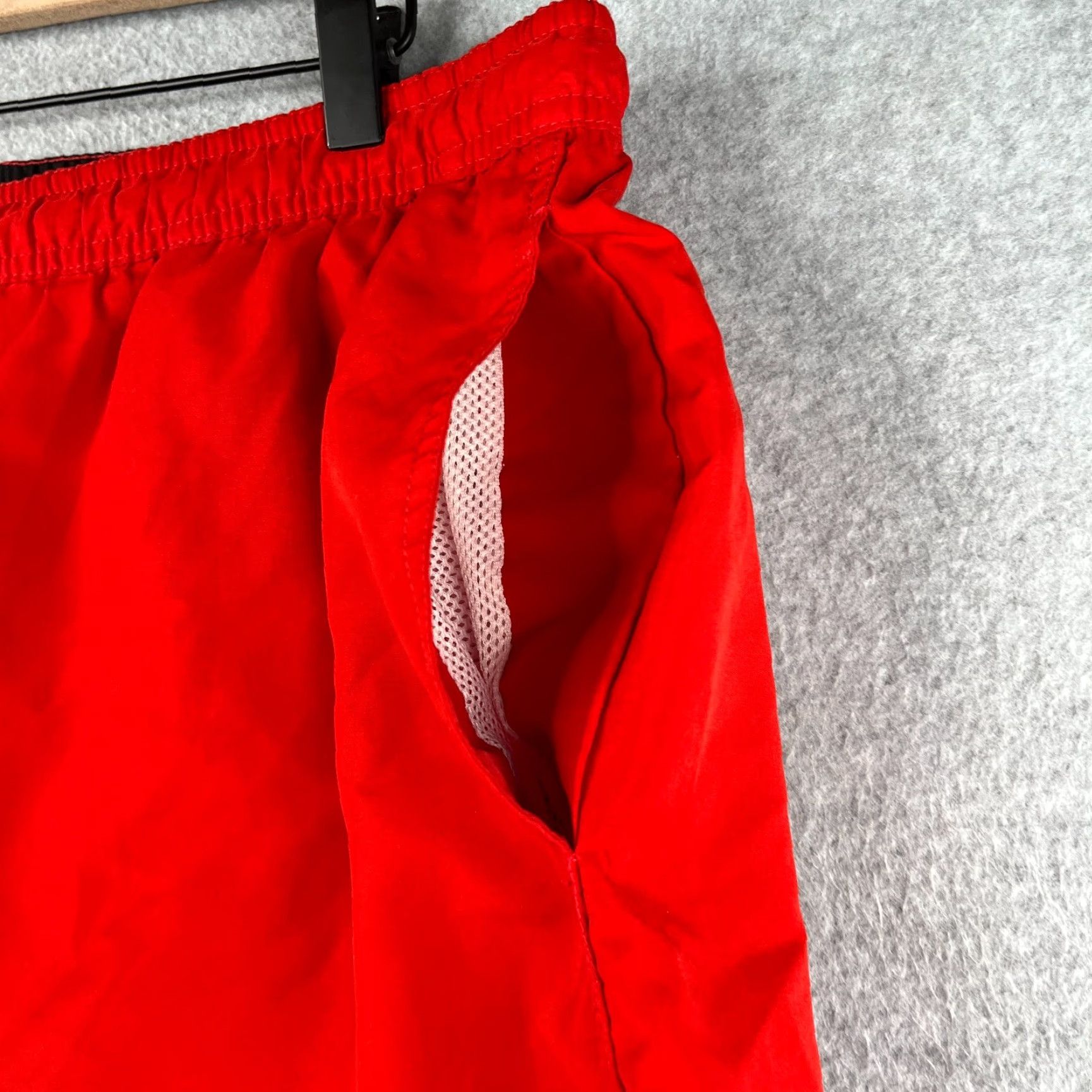 Fubu FUBU Swim Trunks Mens Large Red Solid Pockets Draw String Lined Beach Surfing Size 42R - 6 Thumbnail