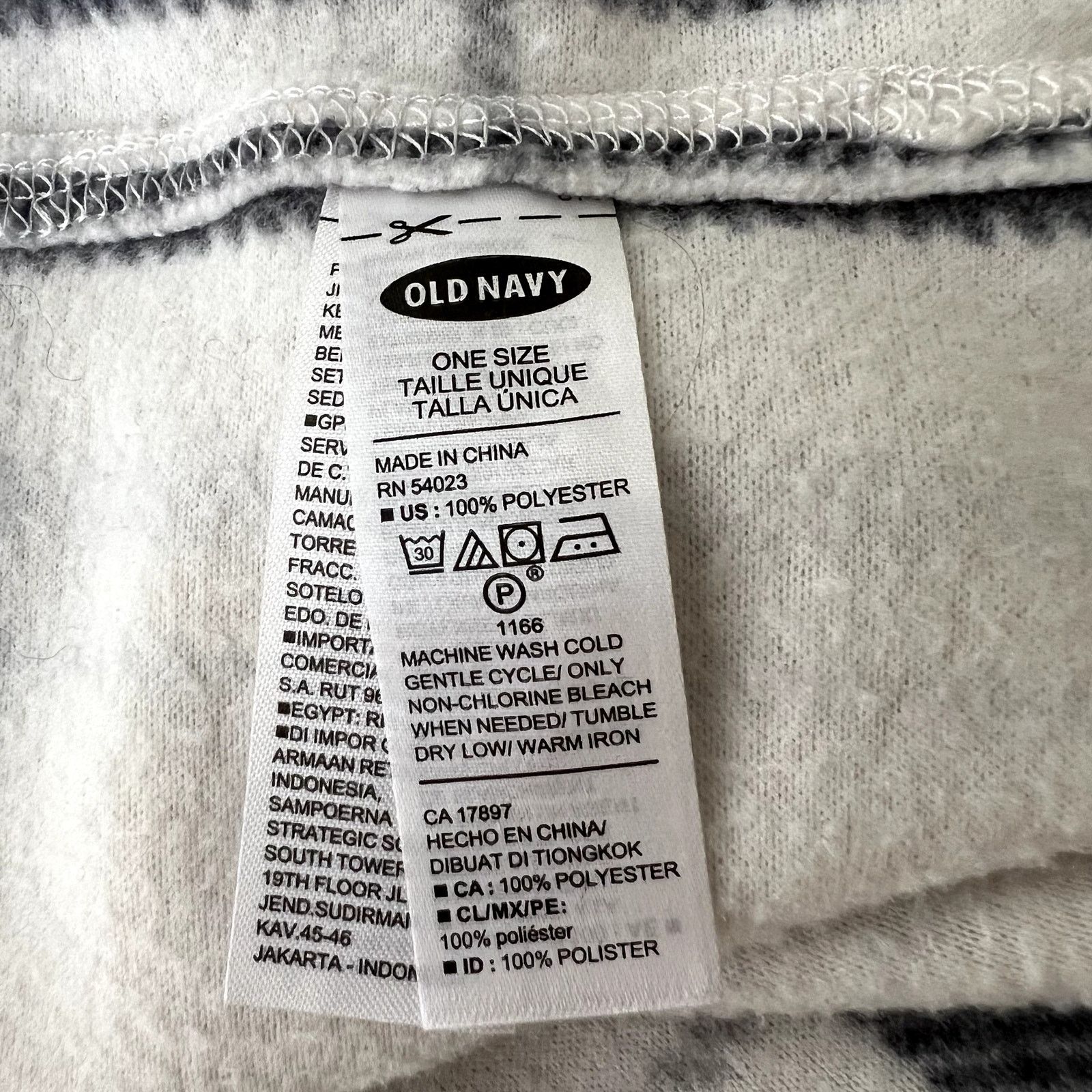 Old Navy Old Navy White Plaid Patterned Infinity Scarf Size ONE SIZE - 5 Thumbnail