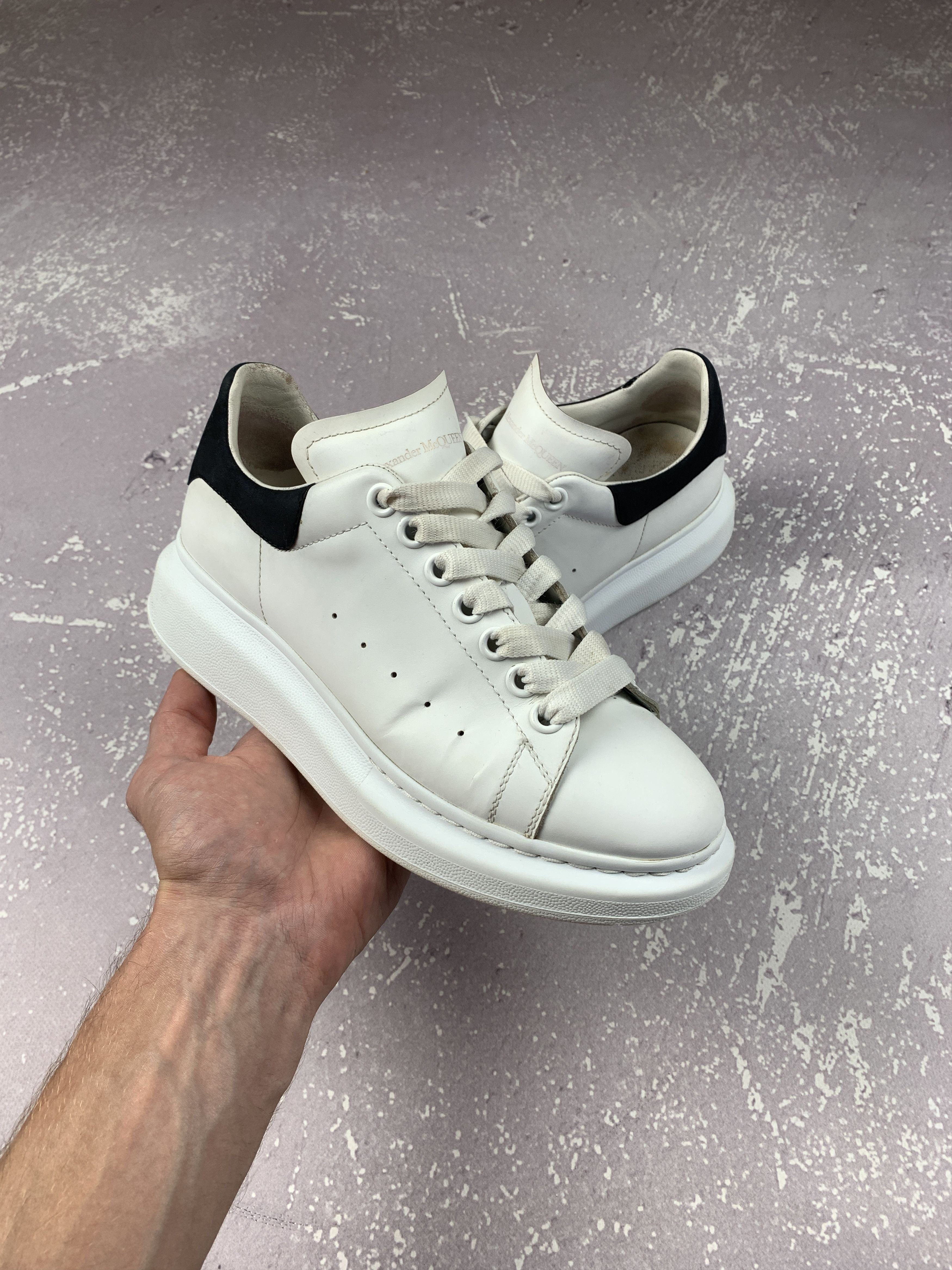 Alexander McQueen Alexander McQueen Oversize Sneakers Leather/Suede 39 1/2 Size US 6.5 / EU 39-40 - 1 Thumbnail