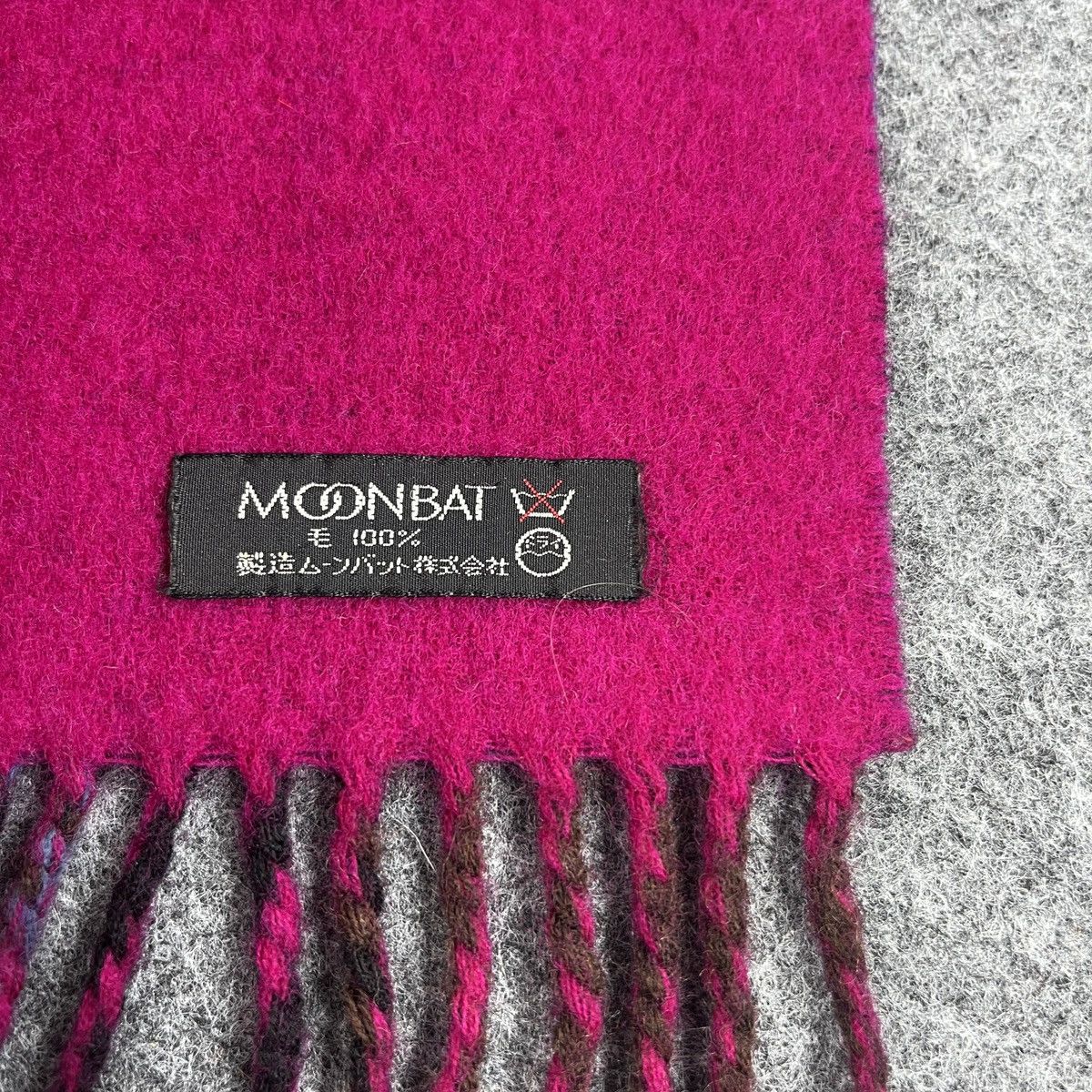 Hardy Amies Hardy Amies Scarf / Muffler / Neckwear T1030 Size ONE SIZE - 10 Thumbnail