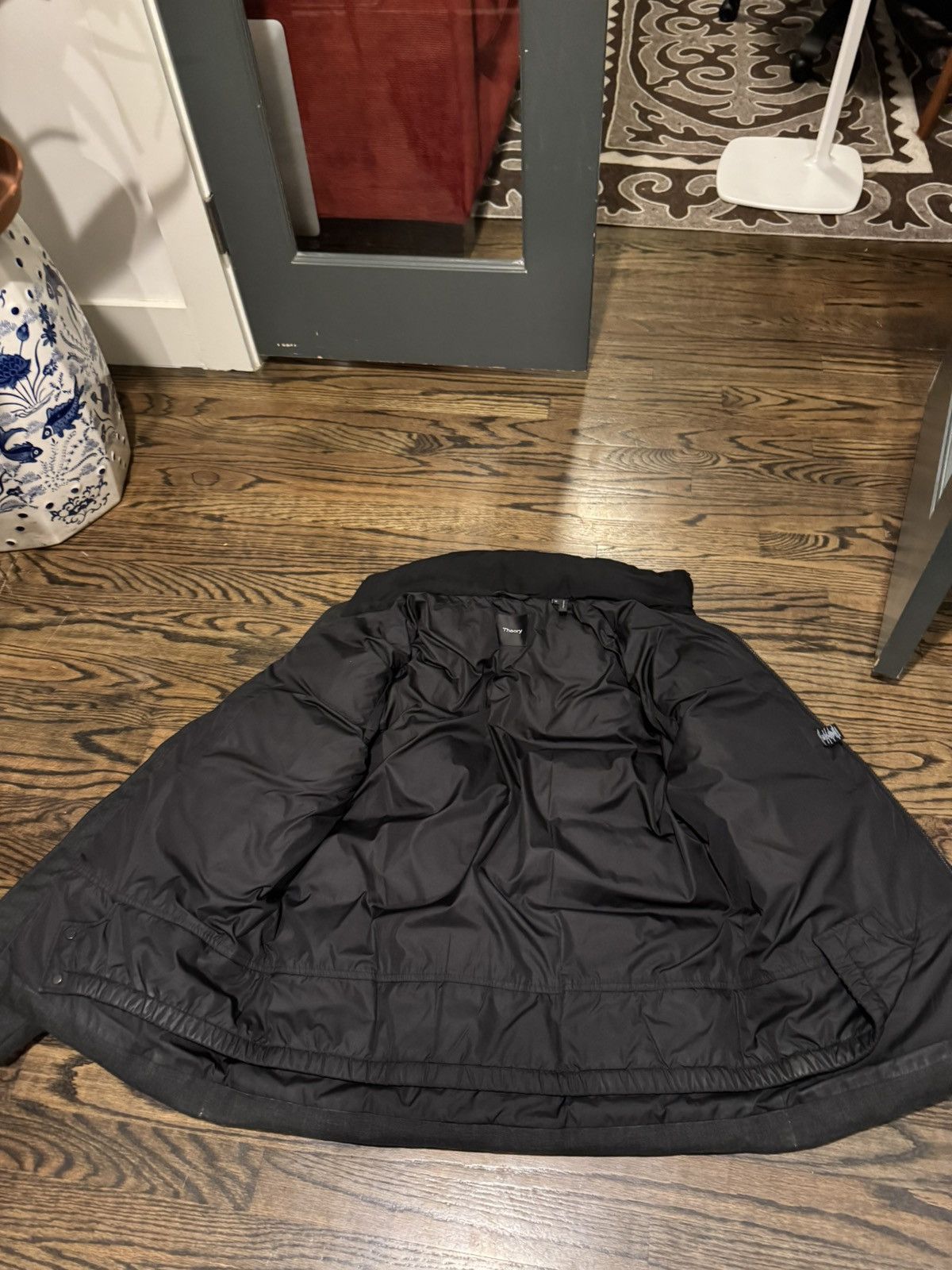 Theory Theory Mens Color-Blocked Puffer Coat Black, Super Warm Size US M / EU 48-50 / 2 - 3 Thumbnail