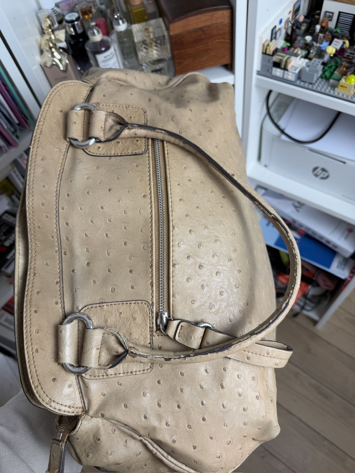 Guess × Vintage Vintage y2k Guess big logo leather shoulderbag designer rare Size ONE SIZE - 12 Thumbnail