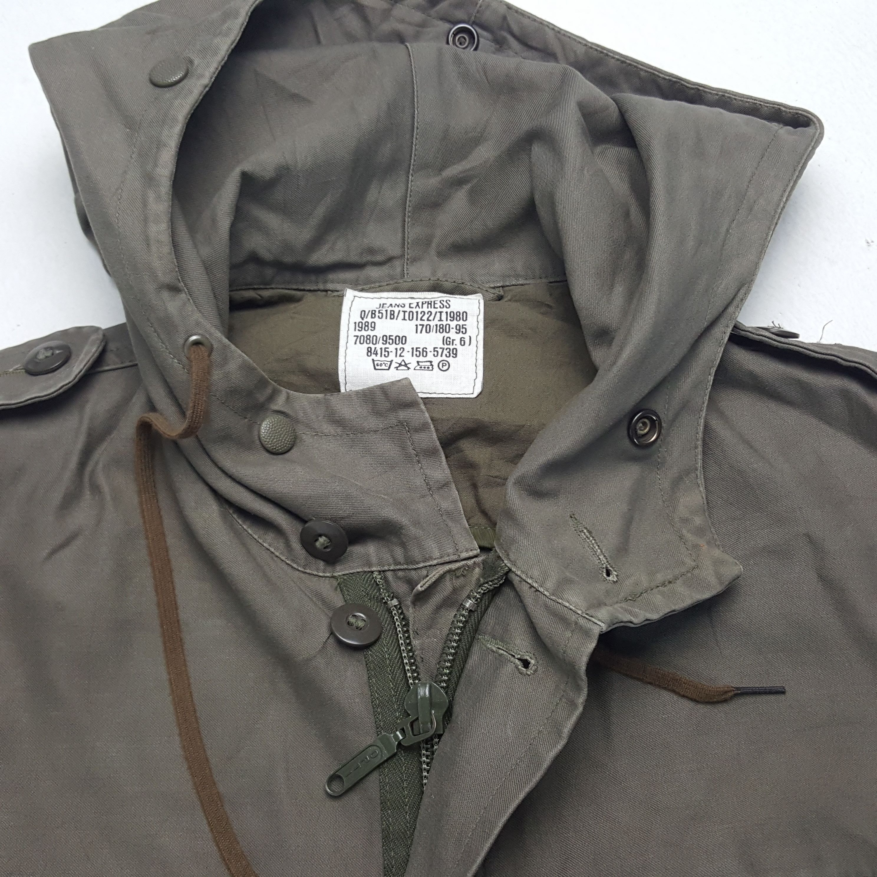 Vintage Vintage Germany Worker Military Style Jacket With Hoodie Size US L / EU 52-54 / 3 - 4 Thumbnail