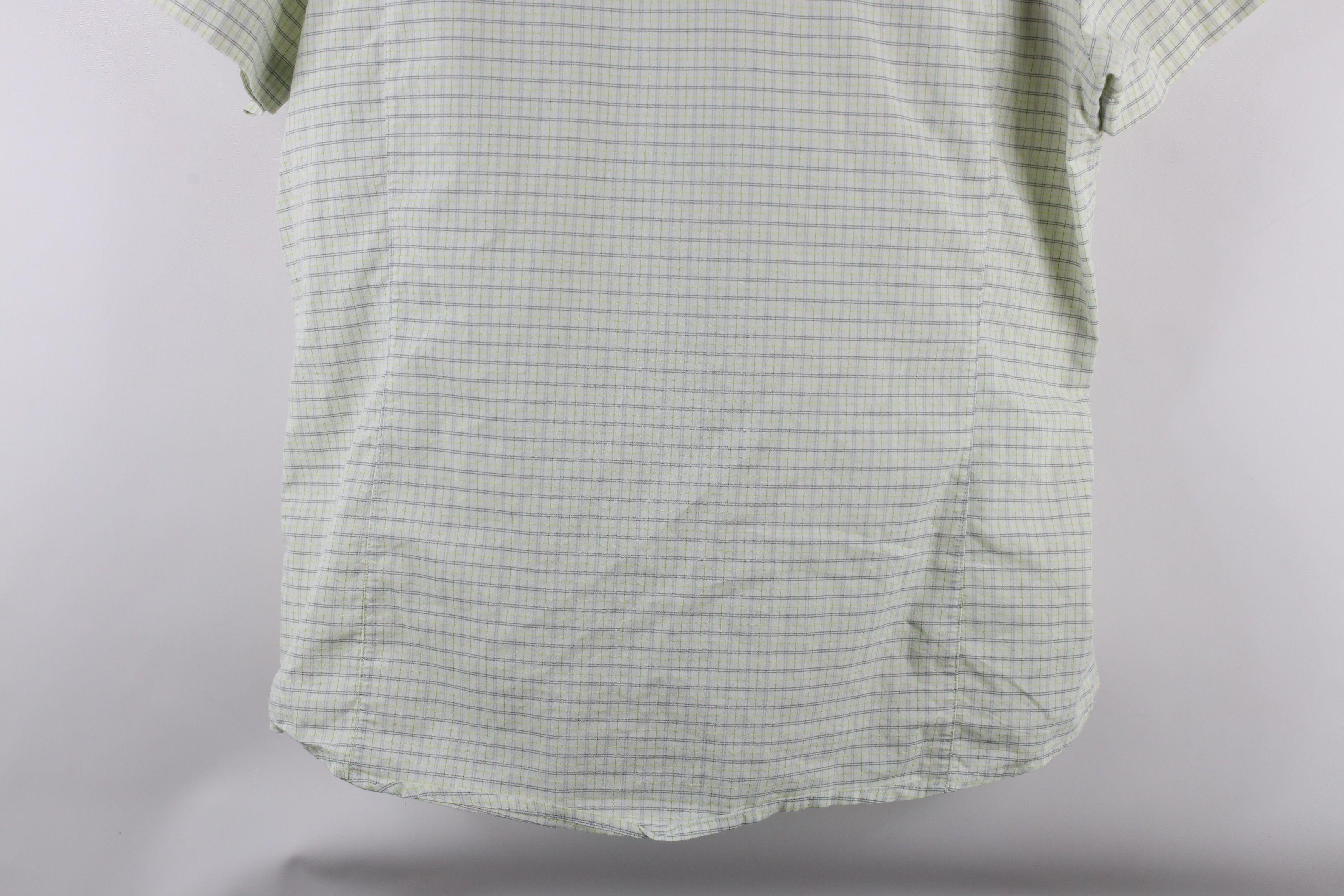Arc'teryx × Vintage Arcteryx Peakline Short Sleeve Collared Button Shirt Plaid Size US L / EU 52-54 / 3 - 14 Thumbnail