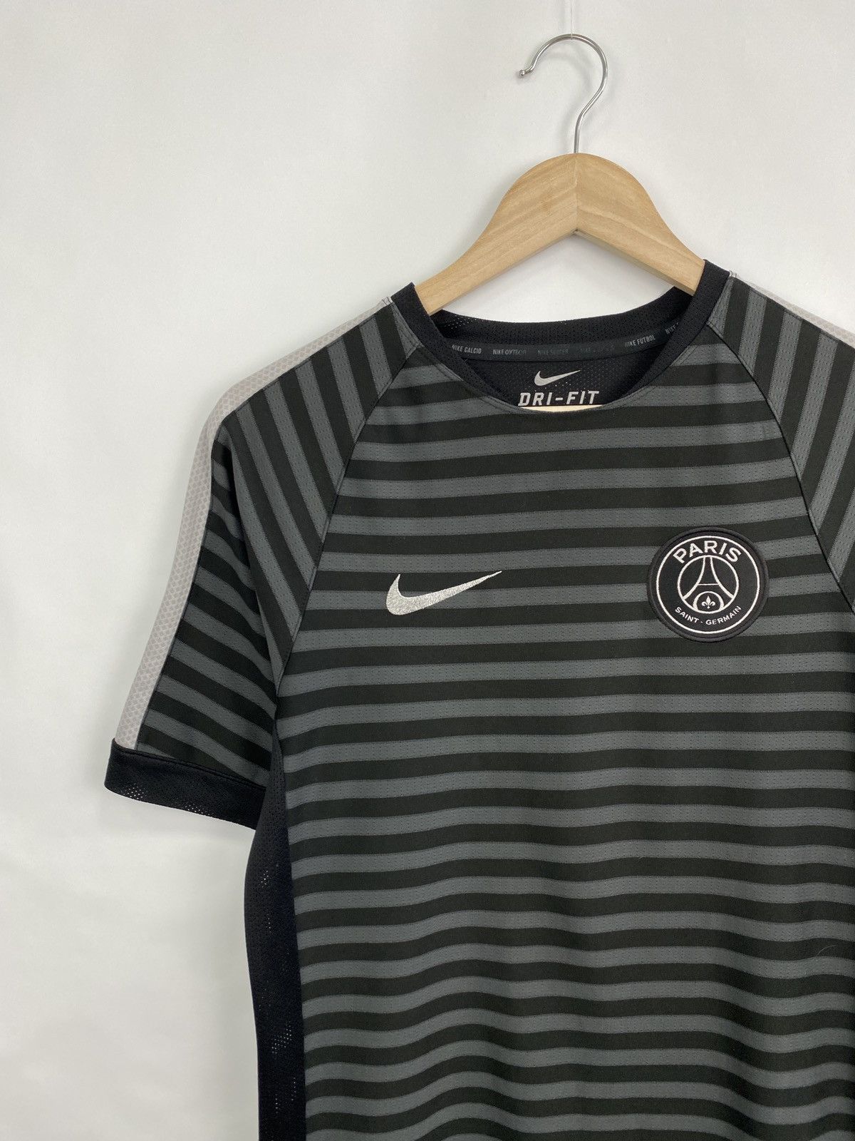 Nike Nike PSG Paris Saint Germain Soccer Jerseys T-Shirt Y2K Size US S / EU 44-46 / 1 - 2 Thumbnail
