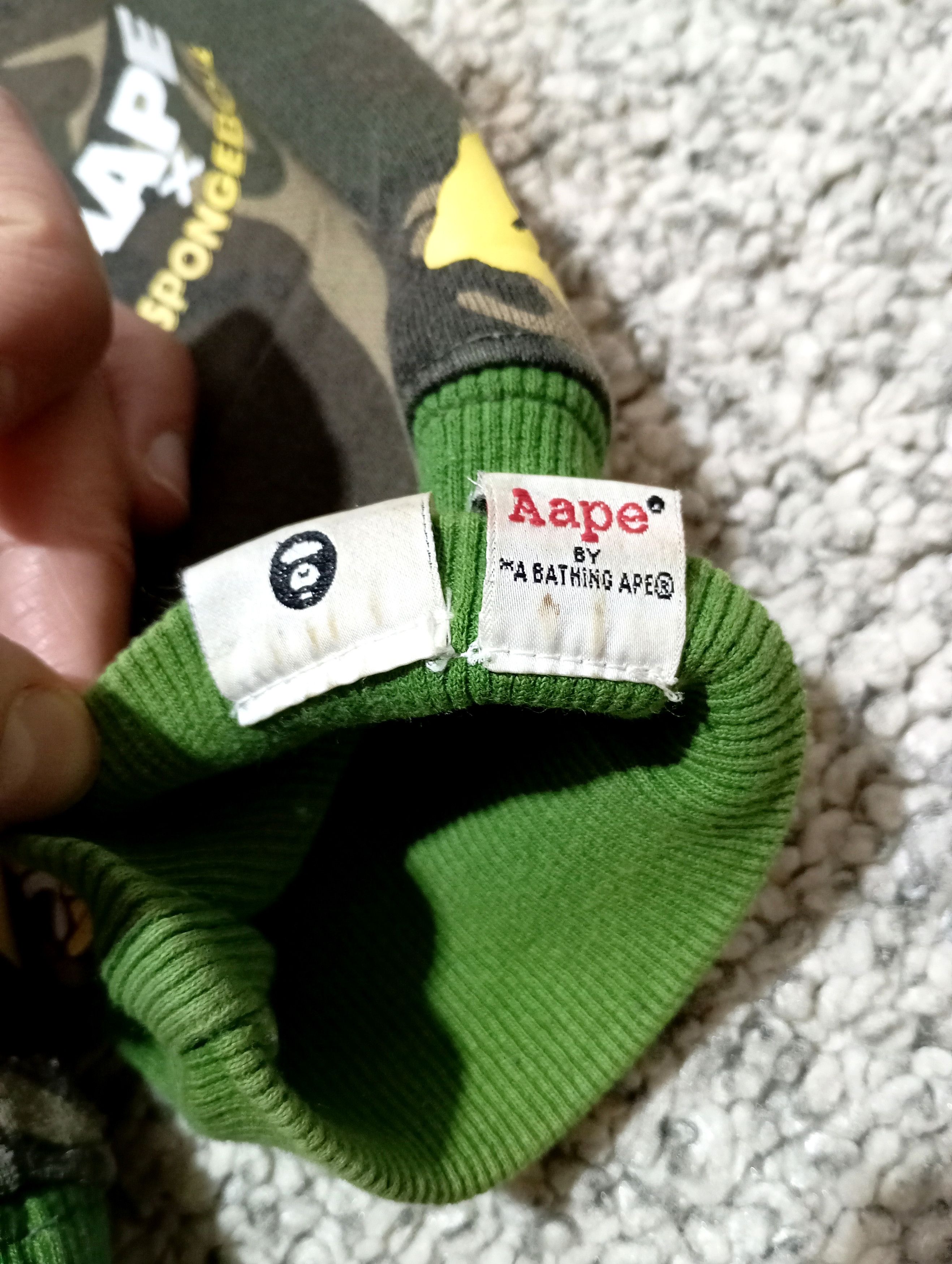 Aape Aape by A Bathing Ape x SpongeBob Crewneck Sweatshirt Size US XL / EU 56 / 4 - 9 Thumbnail