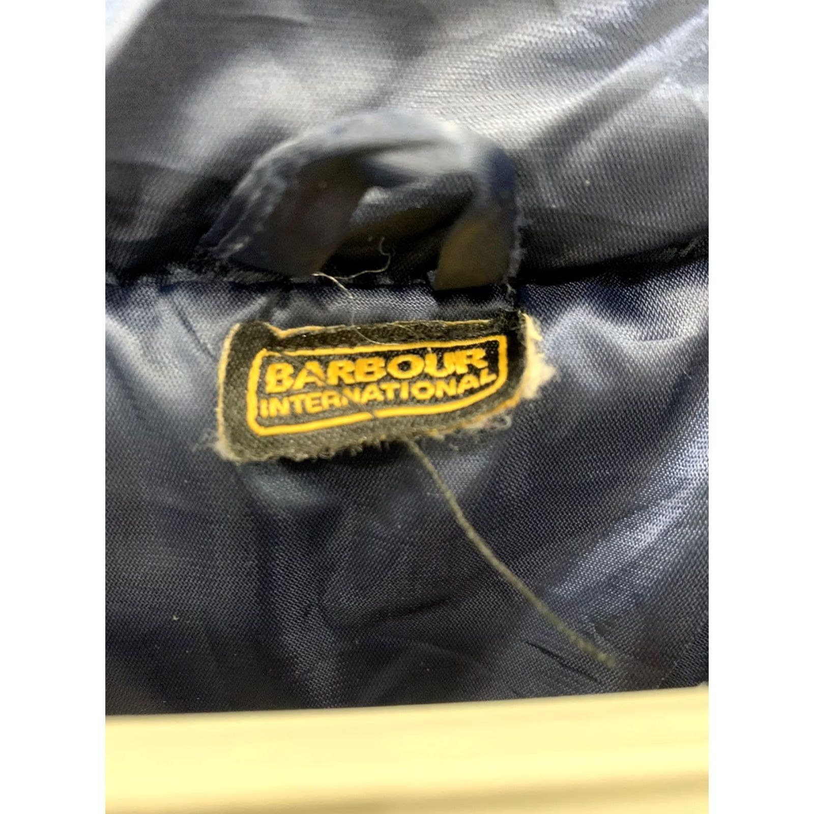 Barbour Barbour International Quilted Belted Jacket Women XL Navy Blue Slim Fit Jacket Size XL / US 12-14 / IT 48-50 - 3 Thumbnail