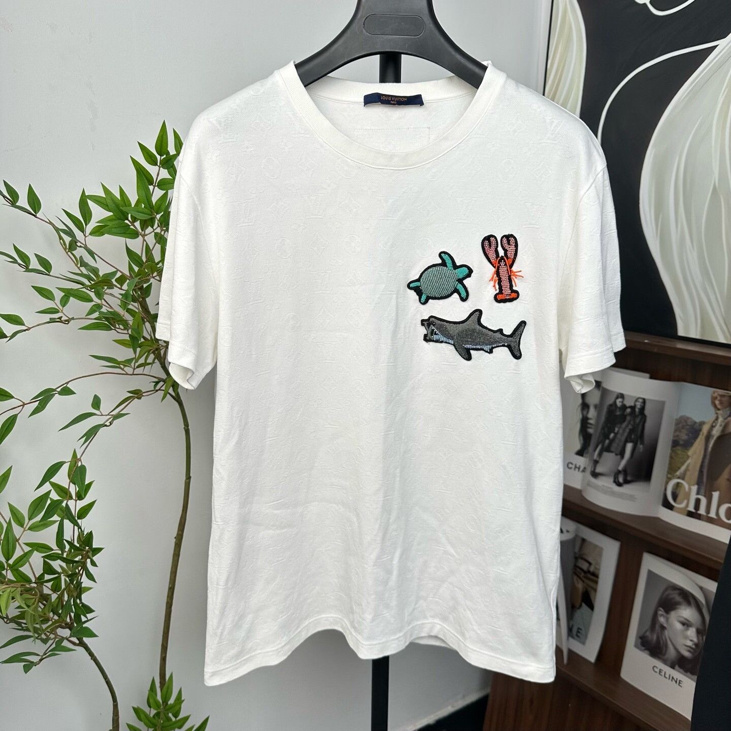 Louis Vuitton Louis Vuitton T-Shirt m Men Size US M / EU 48-50 / 2 - 1 Thumbnail