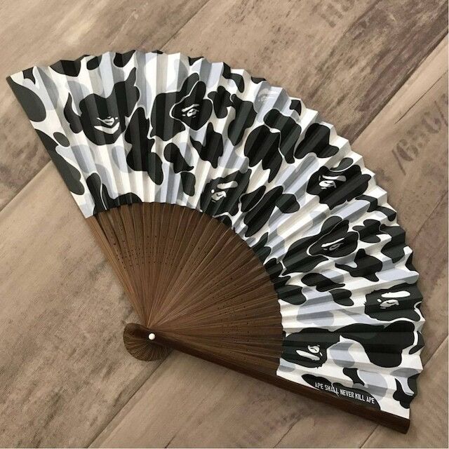 Bape 🇯🇵Kyoto limited🇯🇵 BAPE camo folding fan a bathing ape NIGO Size ONE SIZE - 2 Thumbnail