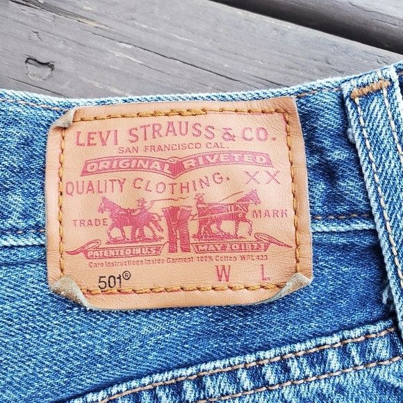 Levi's Levi's 501 Original Cutoff Superlow Low Rise Booty Shorts Size 24" / US 00 / IT 34 - 5 Thumbnail