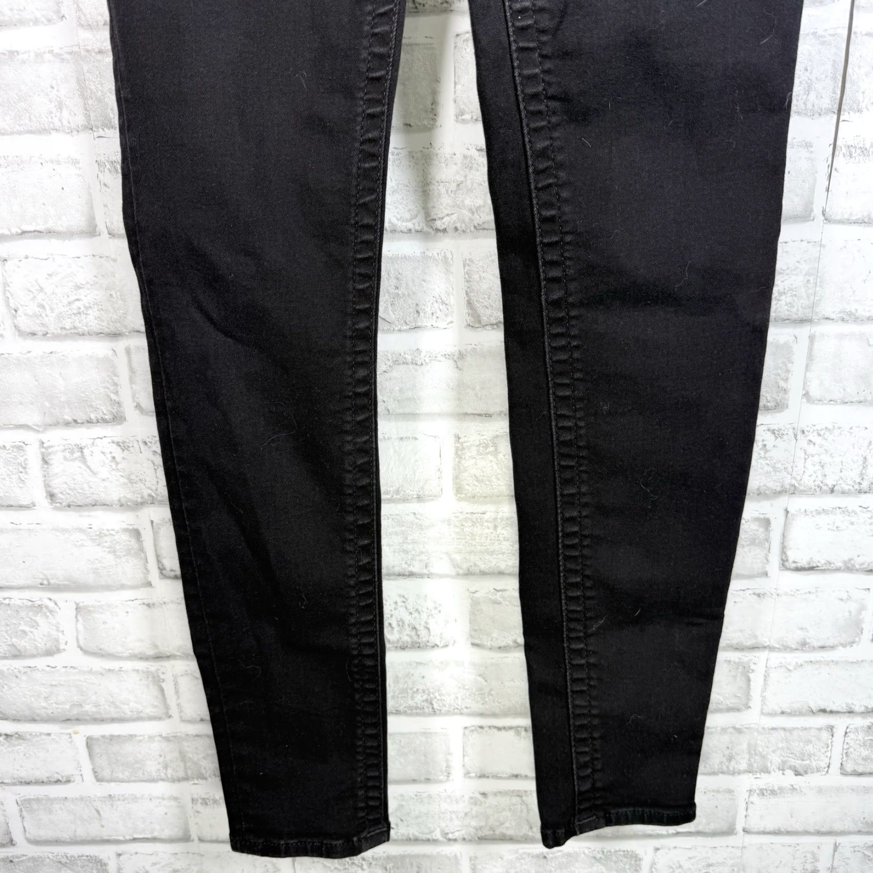 True Religion True Religion Halle Mid Rise Super Skinny Black Jeans Womens Size 27x28 Size 27" / US 4 / IT 40 - 3 Thumbnail