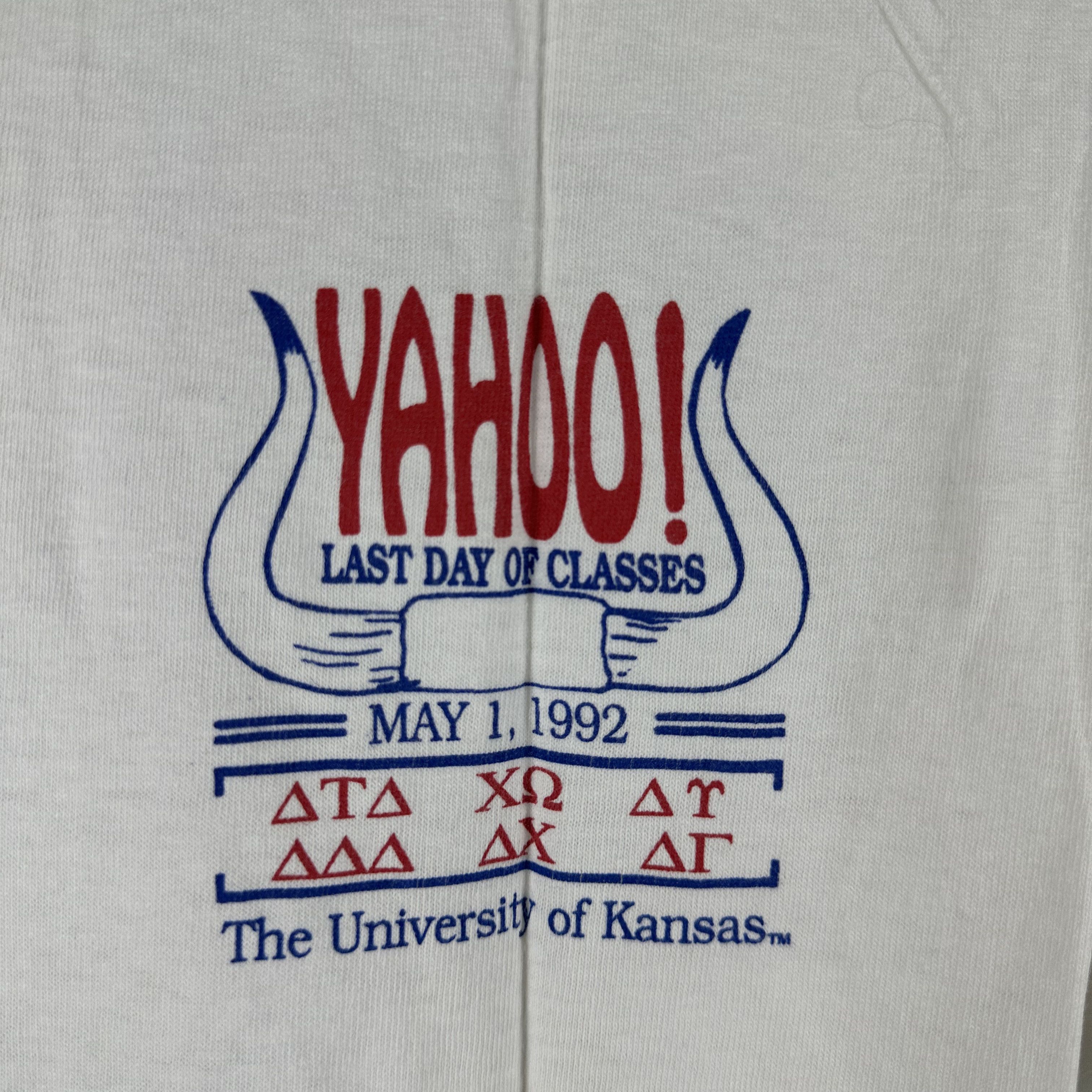 Vintage Vintage 1992 Kansas Jayhawks Yahoo Last Day of Class T-shirt Size US XL / EU 56 / 4 - 3 Thumbnail