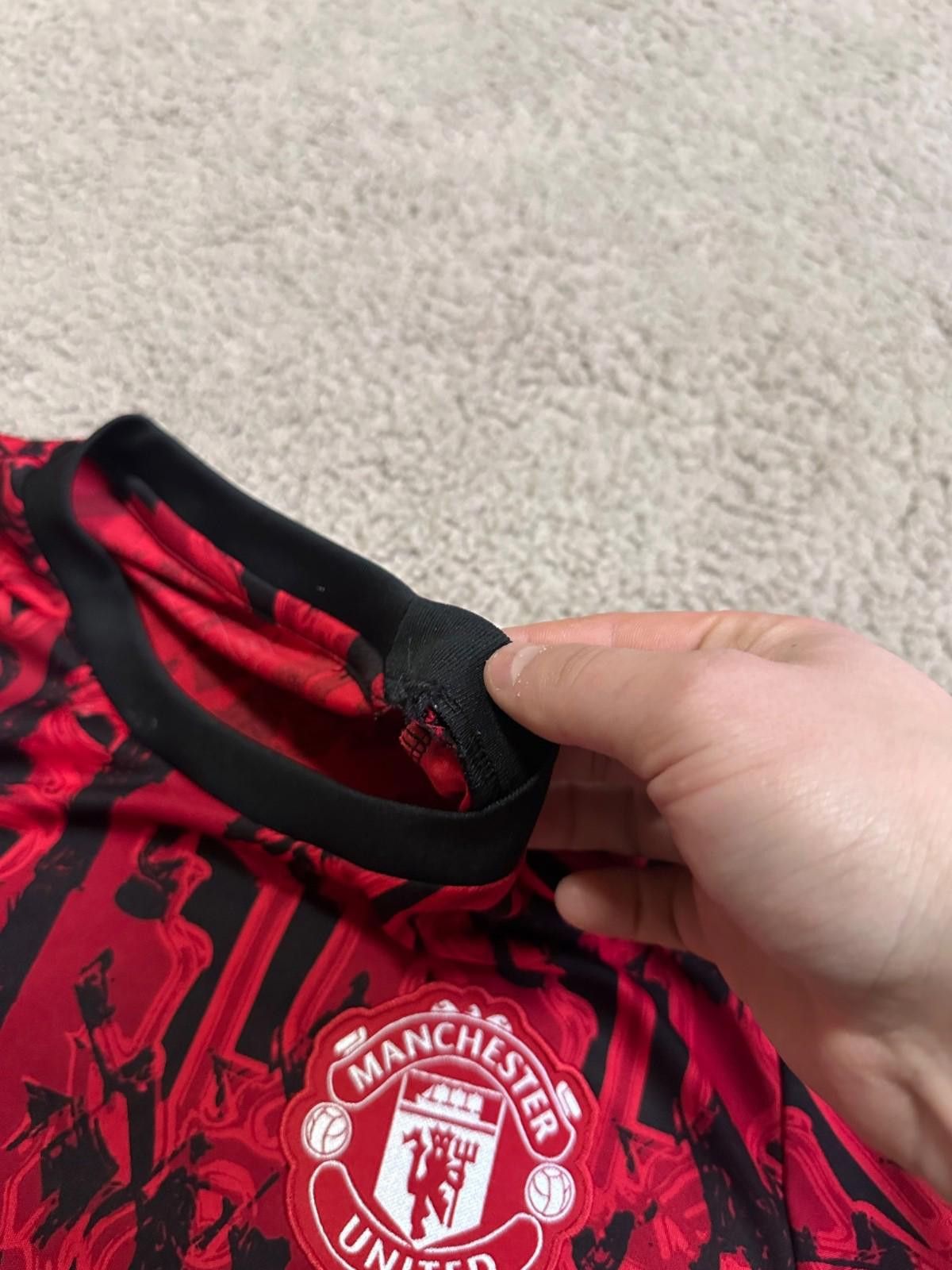 Adidas Manchester United 2023/24 Pre-Match Soccer Jersey Football Size US S / EU 44-46 / 1 - 5 Thumbnail