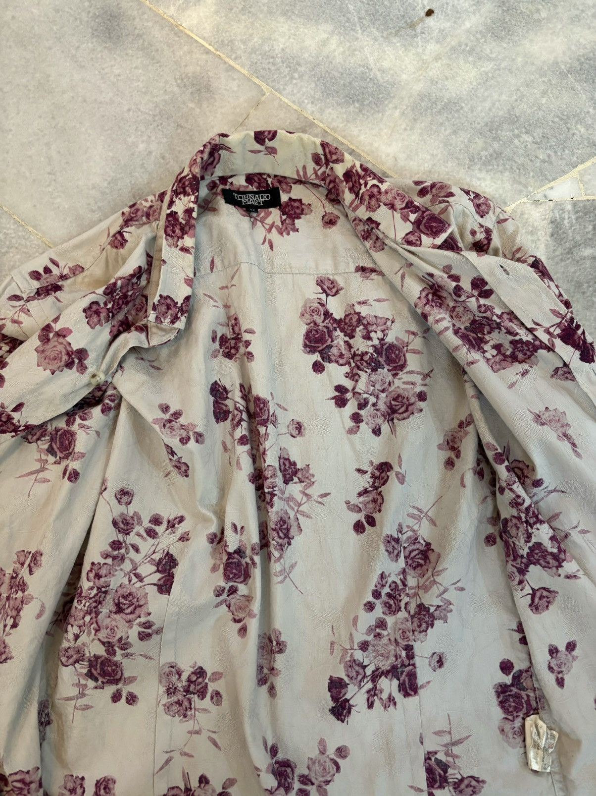 Tornado Mart Tornado mart flower print shirt Size US S / EU 44-46 / 1 - 16 Thumbnail