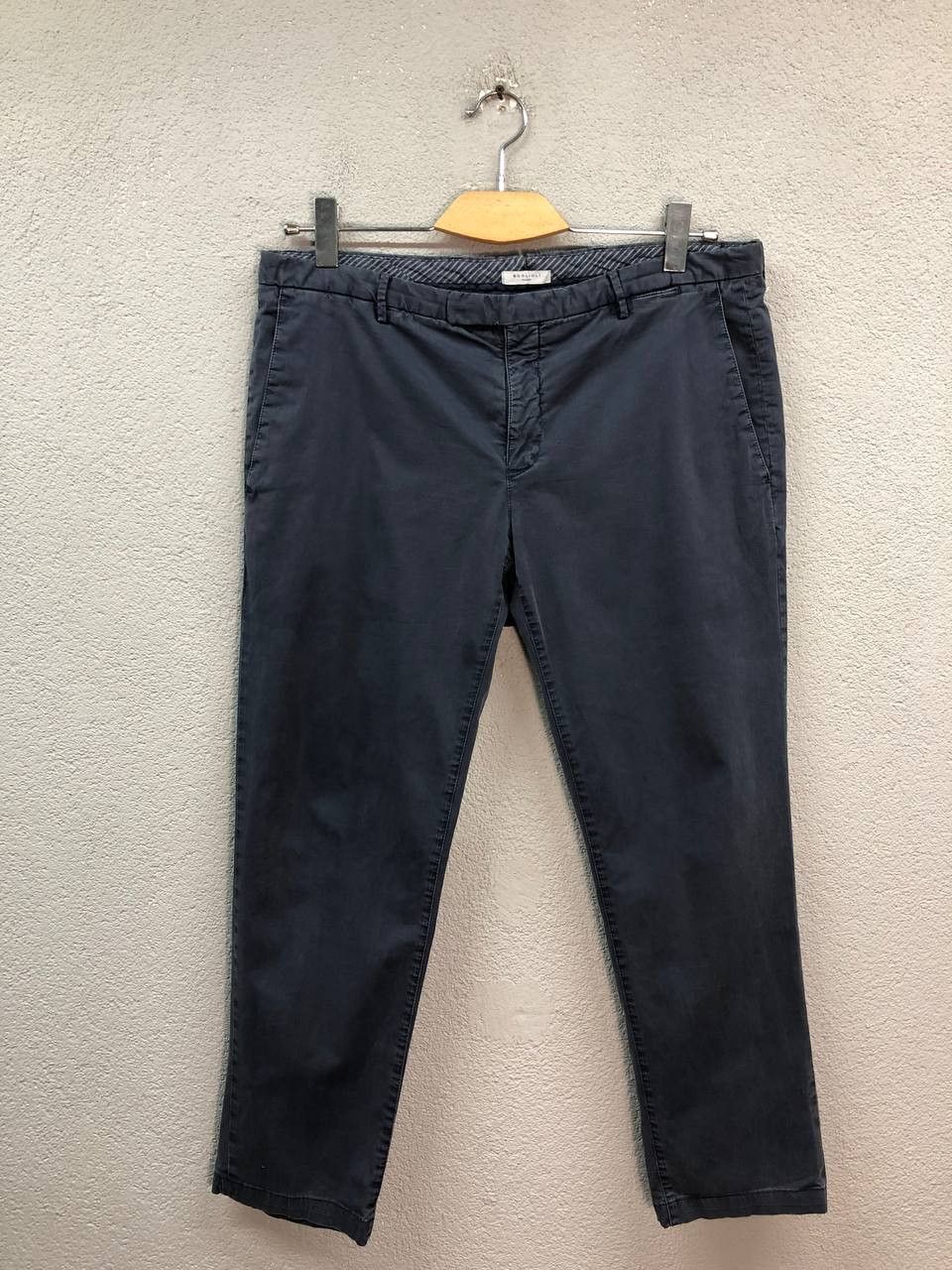 Boglioli Boglioli mens chino pants 52 / W 36 made in Italy Size US 36 / EU 52 - 1 Thumbnail