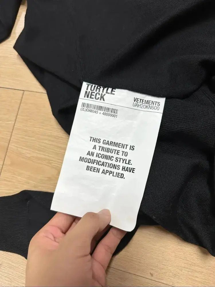 Vetements Vetements 19FW Warning Hign Neck Knitwear-2505 Size US M / EU 48-50 / 2 - 4 Thumbnail