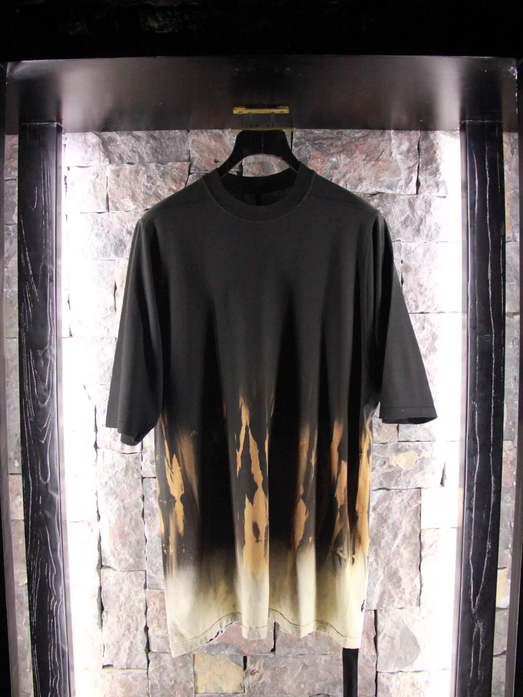 Rick Owens Rick Owens White Short Sleeve Shirts Men s Size US S / EU 44-46 / 1 - 1 Thumbnail