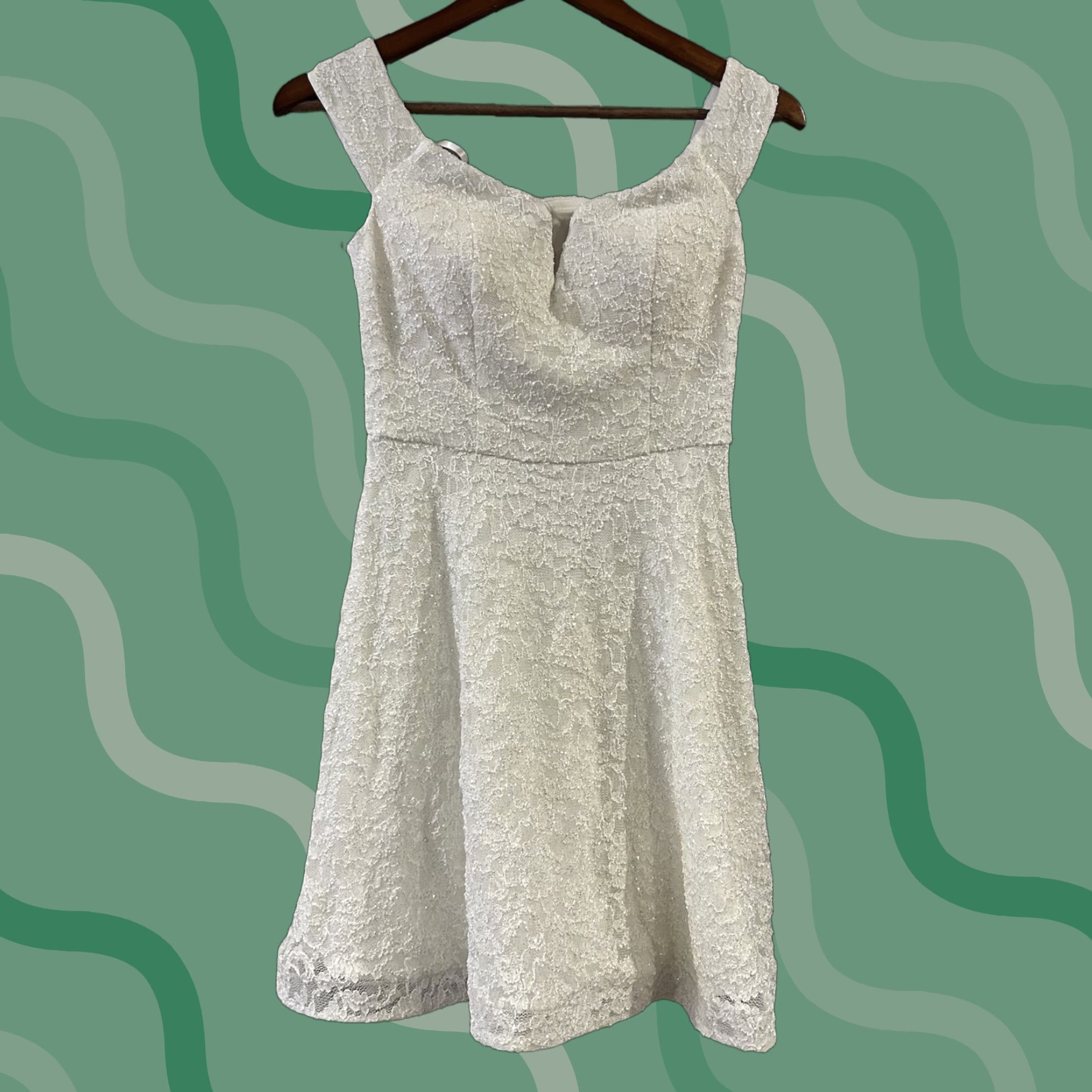 Vintage City Triangles Mini Dress White 4 Women Sleeveless Dress Short Wedding Beach Bridal Shower Womens 30in 14in Pit to Pit Size S / US 4 / IT 40 - 1 Thumbnail