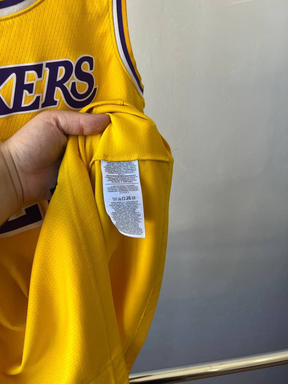 NBA 2021 LOS ANGELES LAKERS #23 LEBRON NIKE BASKETBALL JERSEY S Size US S / EU 44-46 / 1 - 11 Thumbnail
