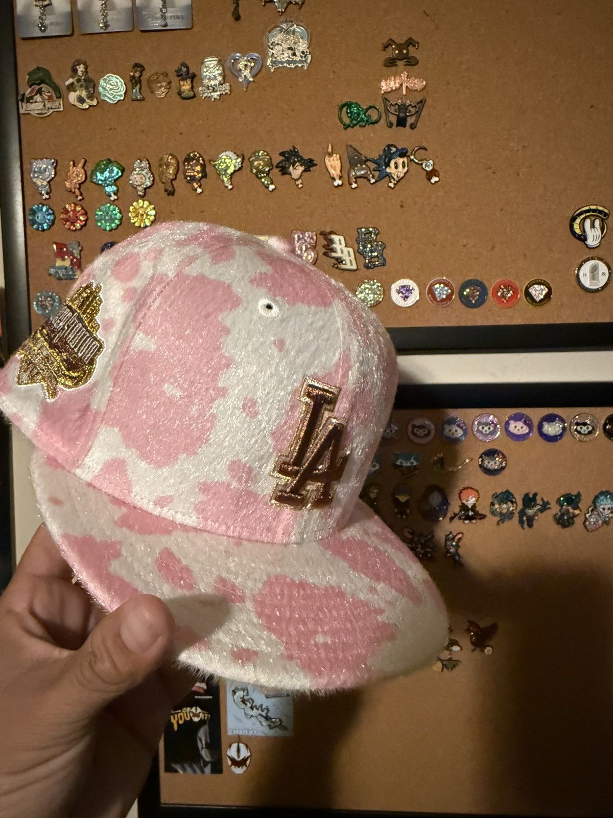 New Era Los angeles dodgers pink cow print size 7 1/8 Size ONE SIZE - 1 Thumbnail