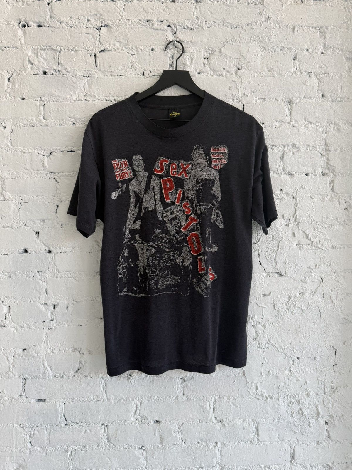 Vintage VINTAGE 1980S SEX PISTOLS TEE Size US XL / EU 56 / 4 - 1 Thumbnail
