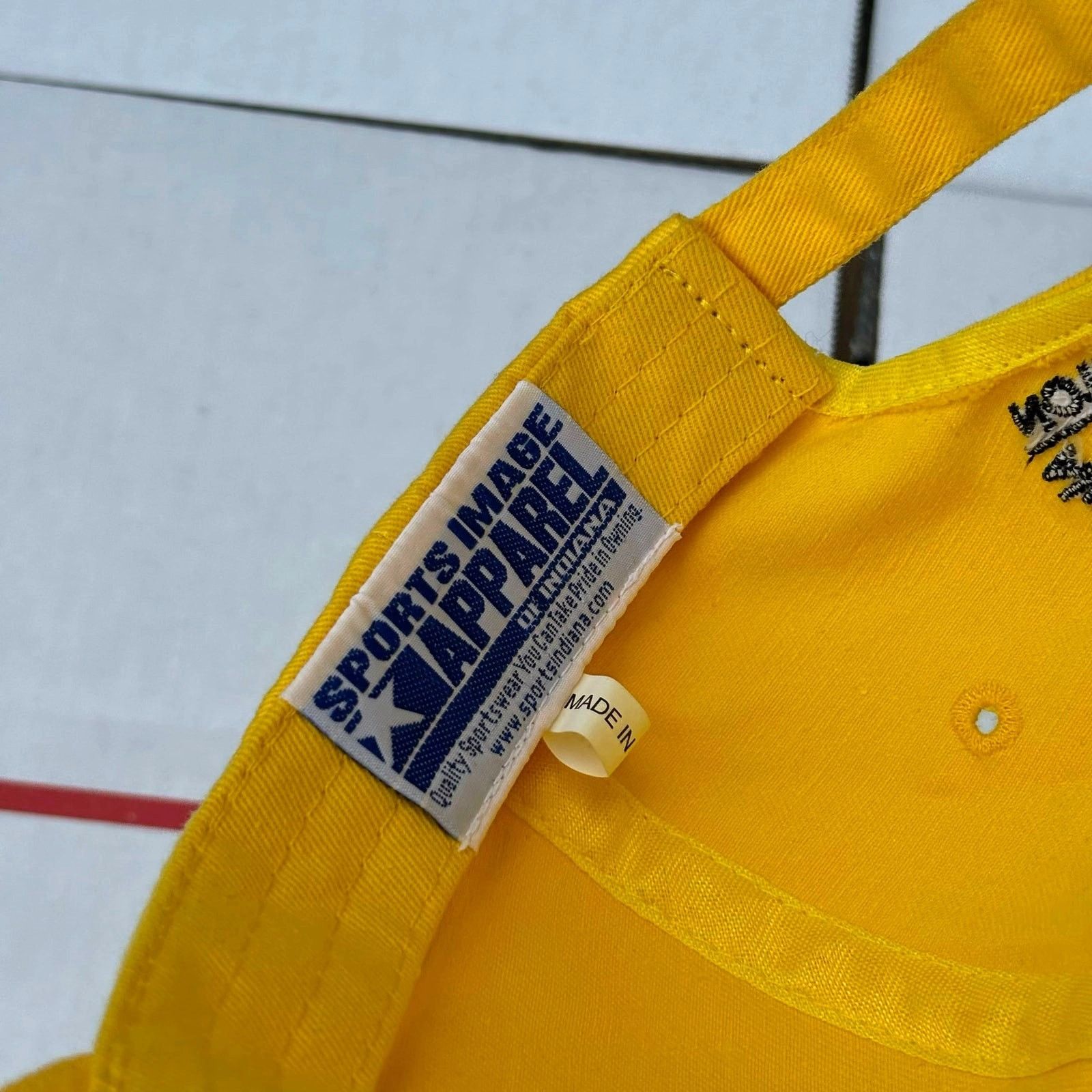 Other Black & Yellow Notre Dame Men's Hat Size ONE SIZE - 4 Thumbnail