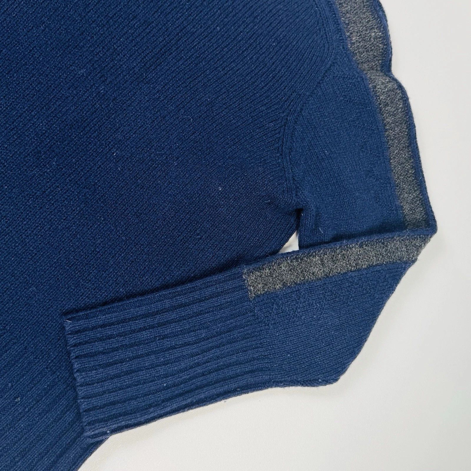 Random Identities KN-29 Wool Sweater Mens M Navy Gray Designed Berlin Size US M / EU 48-50 / 2 - 3 Thumbnail