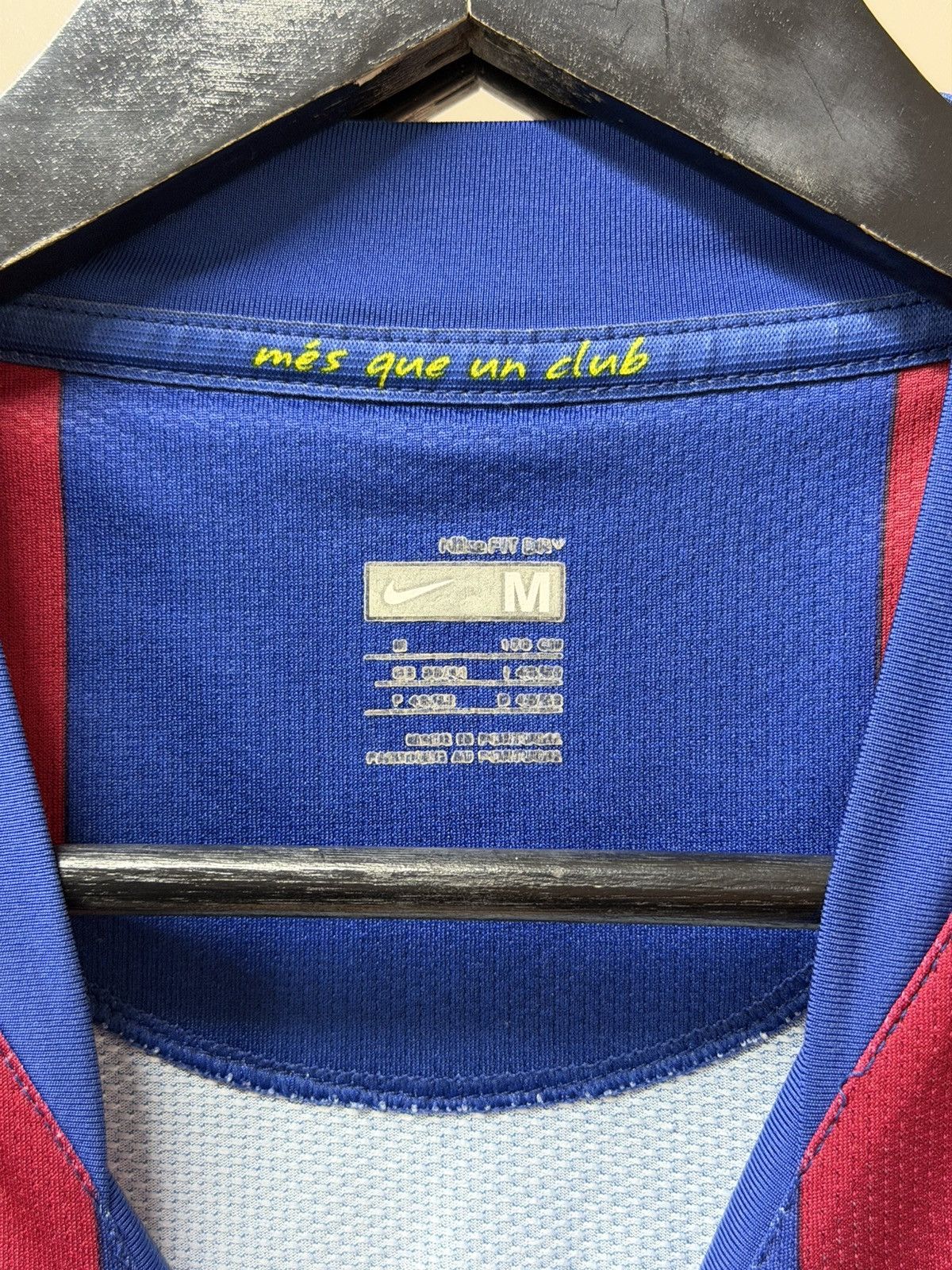 Nike Vintage Nike Barcelona #10 Ronaldinho 2007/08 Jersey Shirt Size US M / EU 48-50 / 2 - 7 Thumbnail