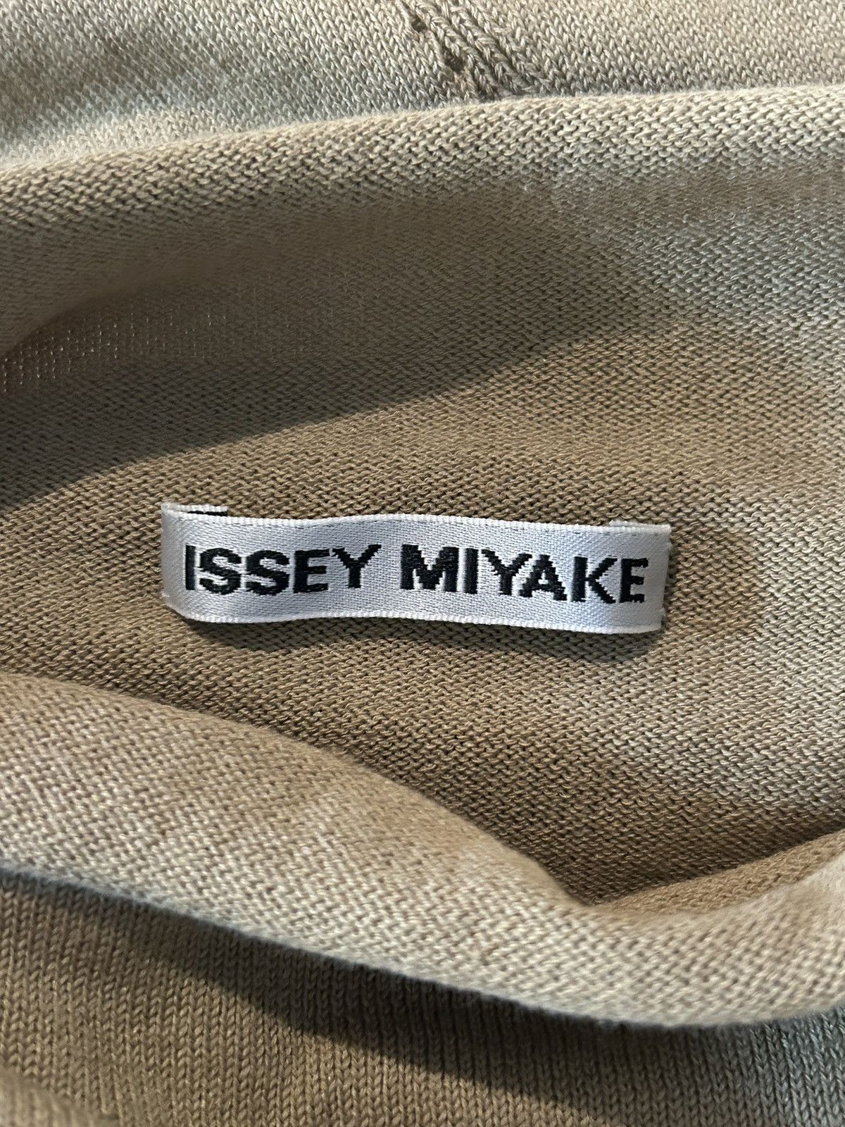 Issey Miyake Knit perforated long sleeve Turtleneck Size XS / US 0-2 / IT 36-38 - 4 Thumbnail