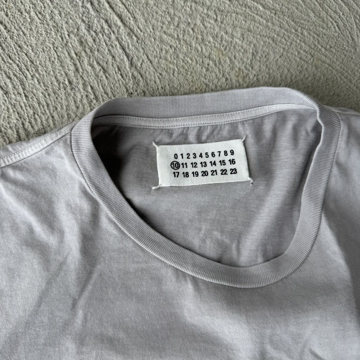 Maison Margiela S/S 10 ‘Smokers’ Pocket T Shirt Size US S / EU 44-46 / 1 - 16 Thumbnail