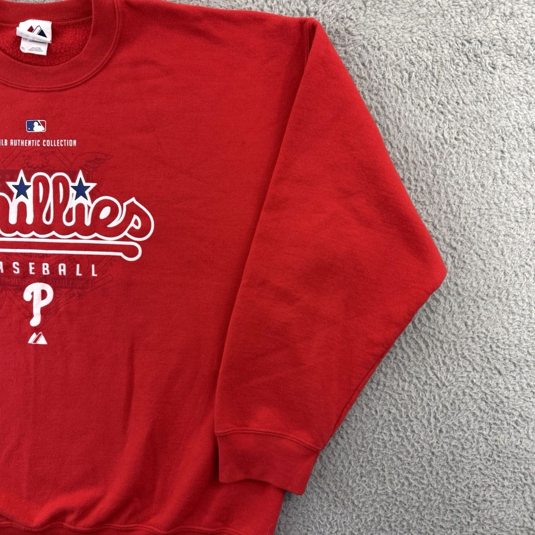MLB VINTAGE Majestic Philadelphia Phillies Sweatshirt Men’s XL Red 90s Graphic Print Crew Neck Pullover MLB Baseball USA Size US XL / EU 56 / 4 - 5 Thumbnail