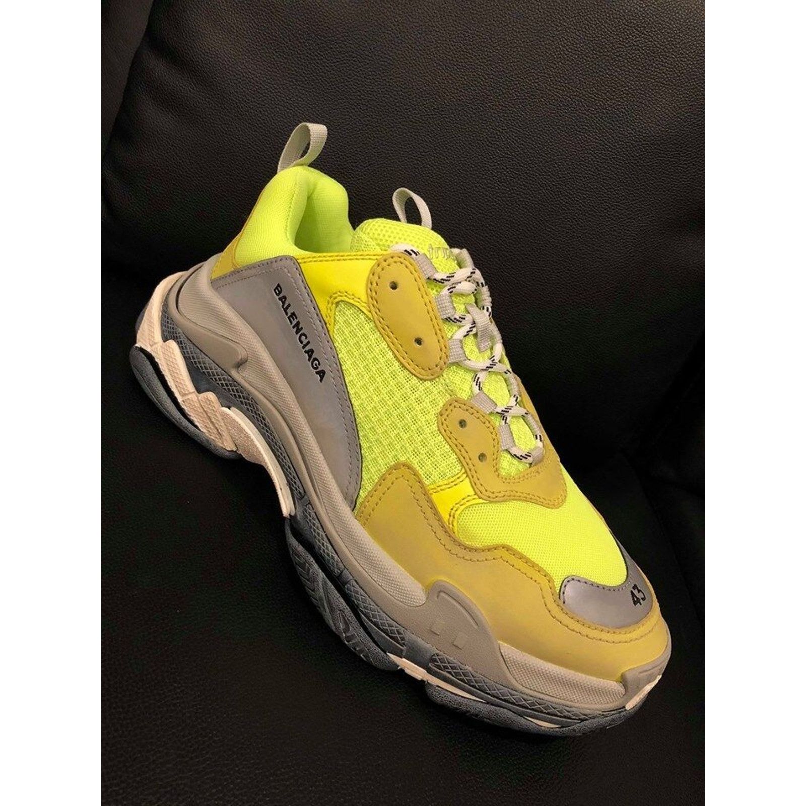 Balenciaga Balenciaga Triple S Sneaker Neon Yellow Grey Speed Size US 10 / EU 43 - 4 Thumbnail