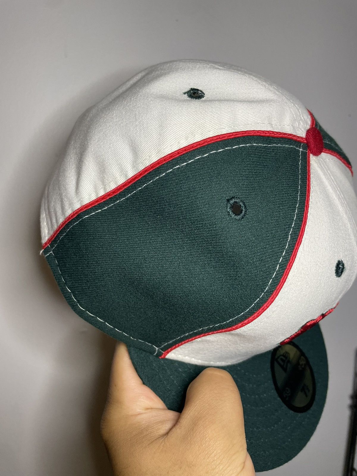 New Era Sz. 7 3/8 Vintage NBA Milwaukee Bucks Fitted Bob Lanier Size ONE SIZE - 5 Thumbnail