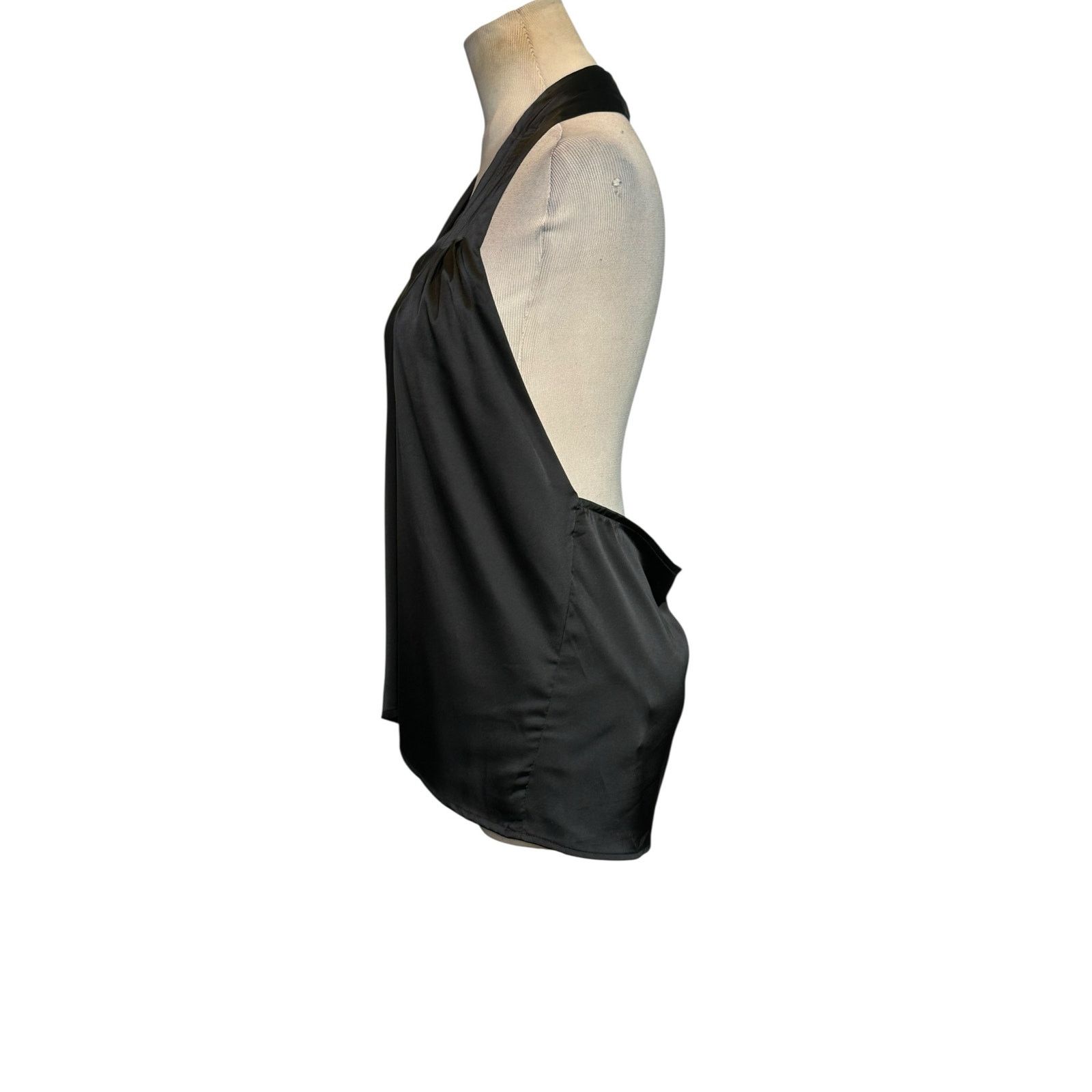 superdown Superdown black satin halter blouse size Small Size S / US 4 / IT 40 - 6 Thumbnail