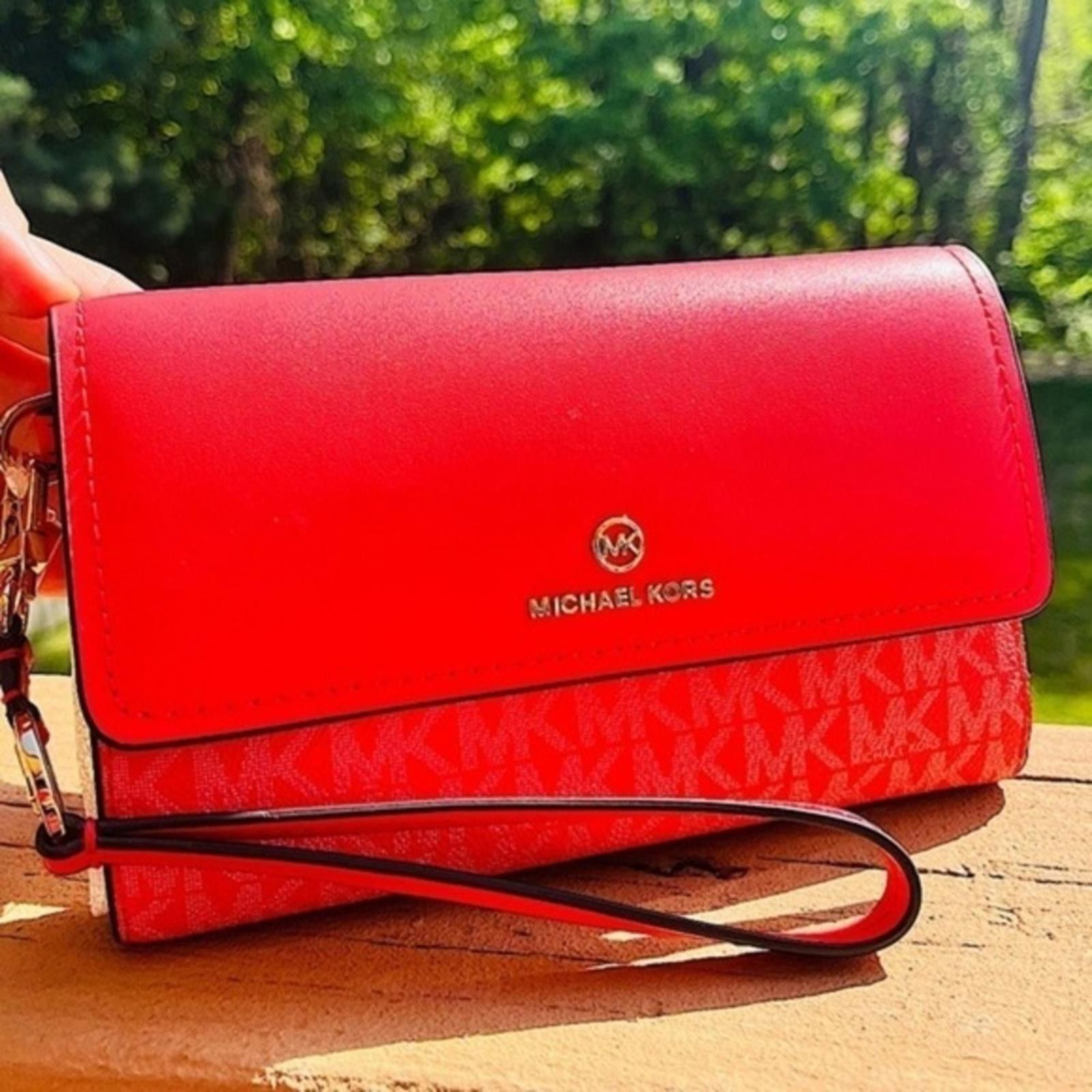 Michael Kors Michael Kors Large Flap Phone Wallet With Wristlet Charm NWT Size ONE SIZE - 1 Thumbnail