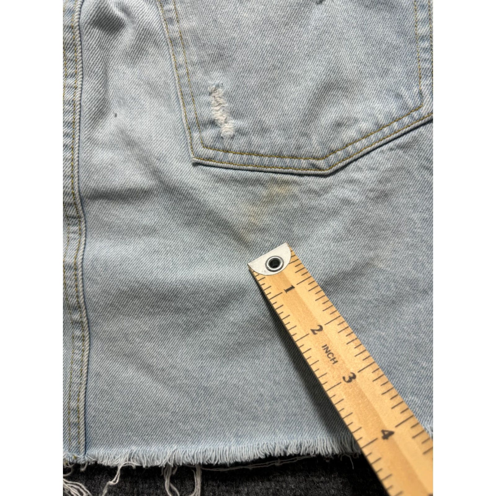 H&M H & M Womens Distressed Jean Skirt Size 6 Blue Denim Light Wash Size 28" / US 6 / IT 42 - 3 Thumbnail