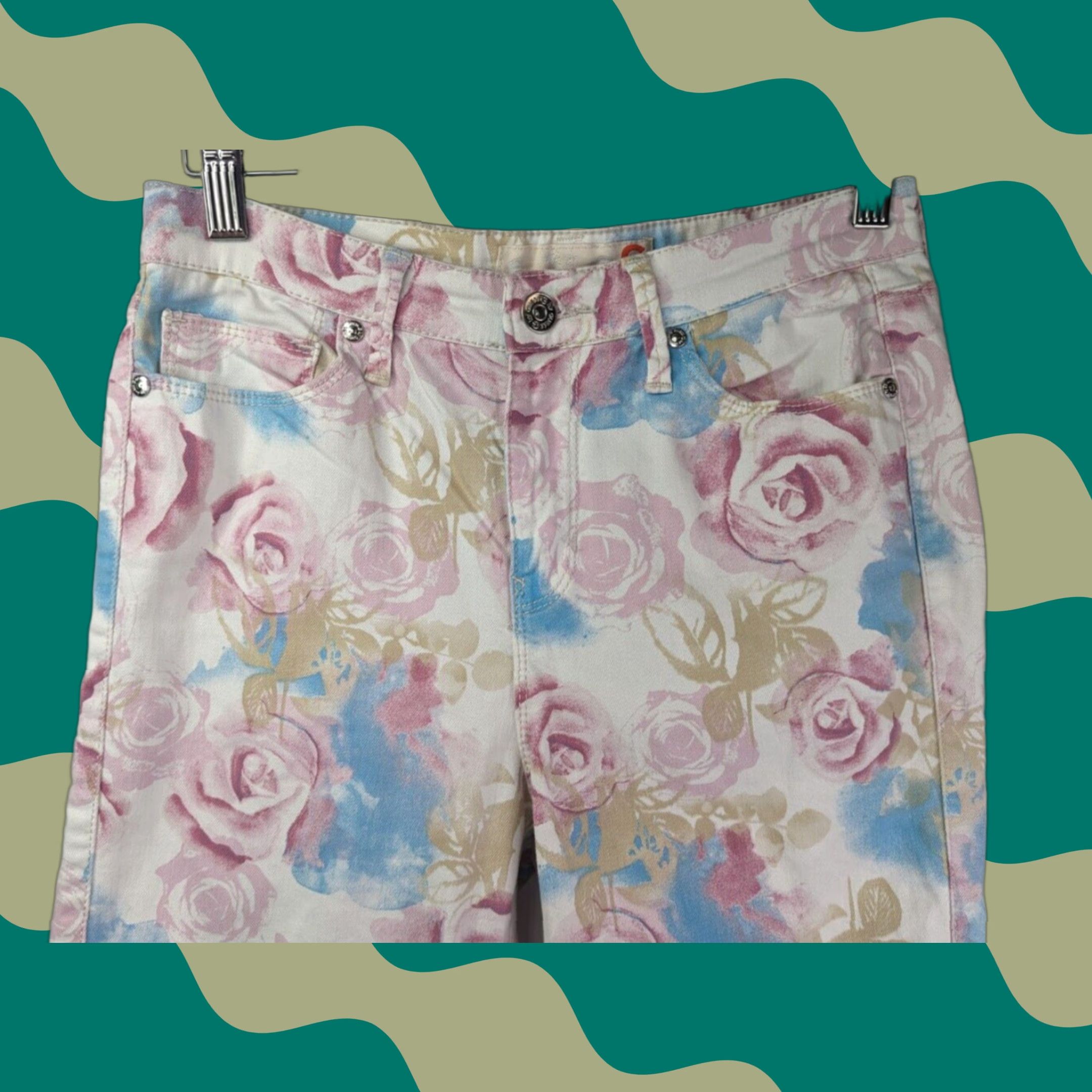 Guess G by Guess Jeans White Blue Pink Rose Floral High Rise Skinny Raw Hem Size 27 Size 27" / US 4 / IT 40 - 1 Thumbnail