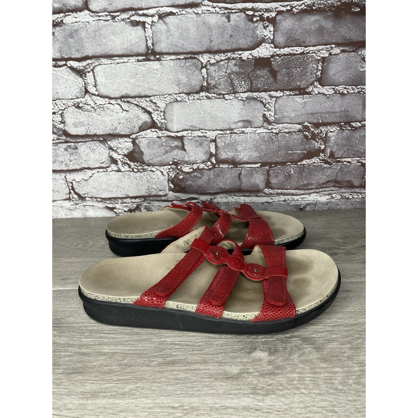 Other SAS Naples Red Leather Snakeskin Embossed 3 Strap Sandals Wo Size US 9.5 / IT 39.5 - 17 Thumbnail