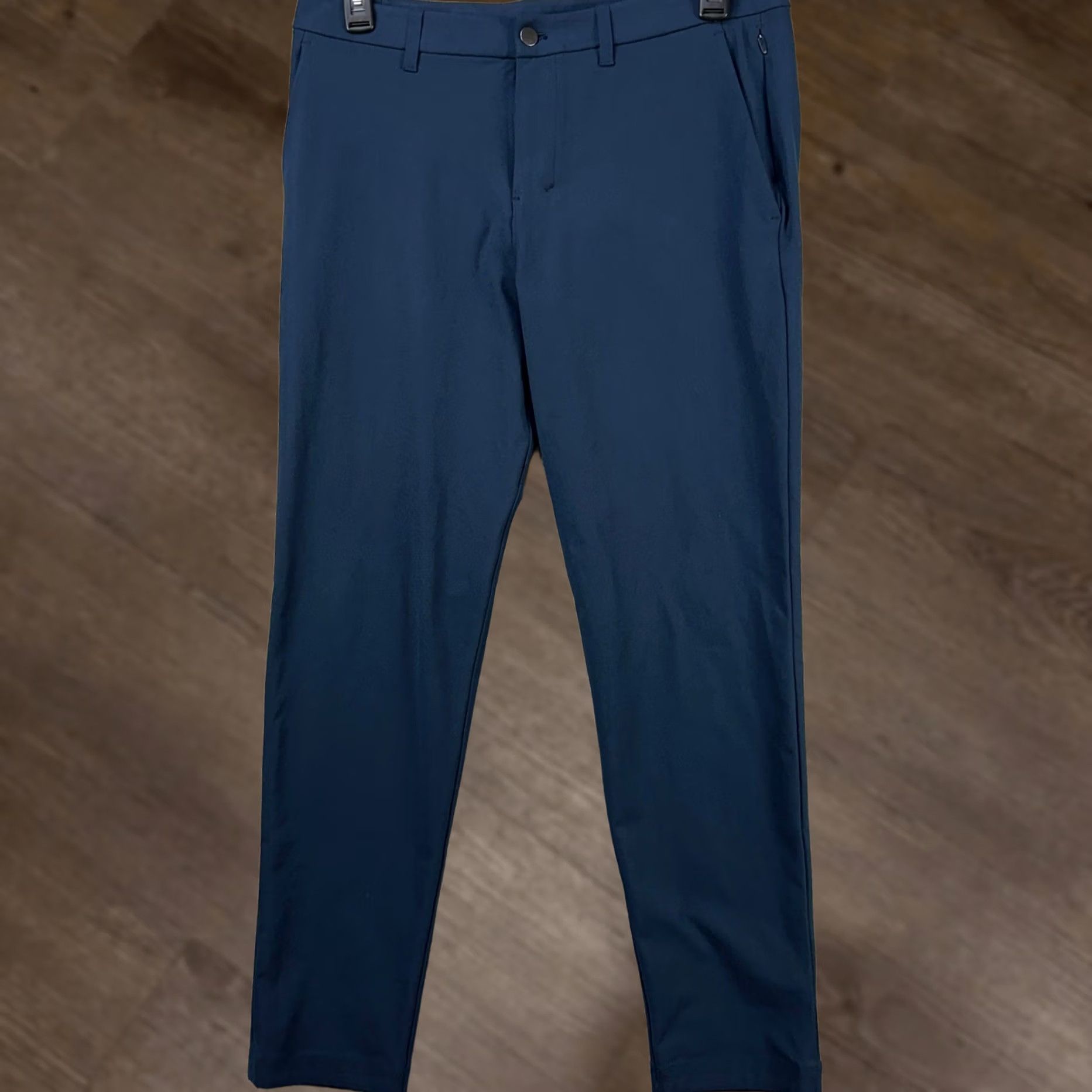 Lululemon Lululemon Golf Pants Mens 33 Navy Blue Flat Front Straight Stretch Outdoor Logo Pants Mens 33 Blue Golf Size US 33 - 1 Thumbnail
