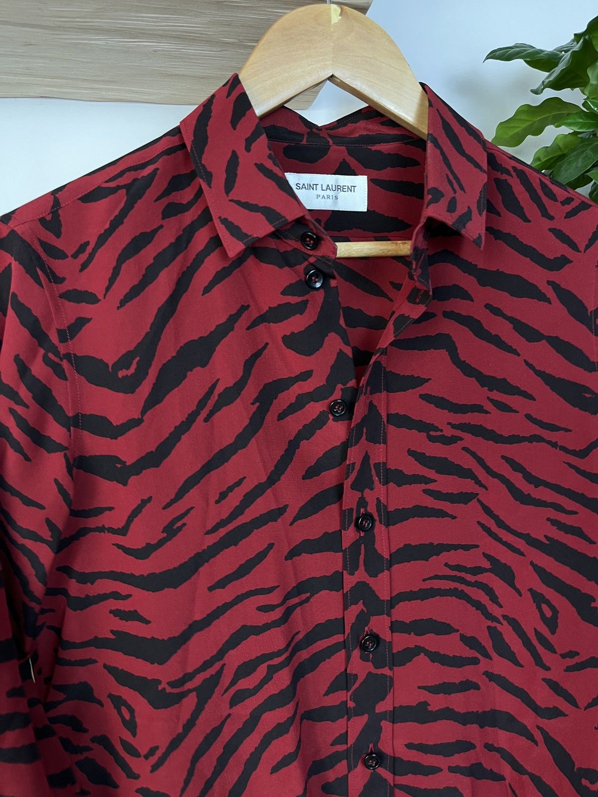 Hedi Slimane × Saint Laurent Paris Saint Laurent Zebra Red Silk shirt rare luxury high quality Size US S / EU 44-46 / 1 - 3 Thumbnail