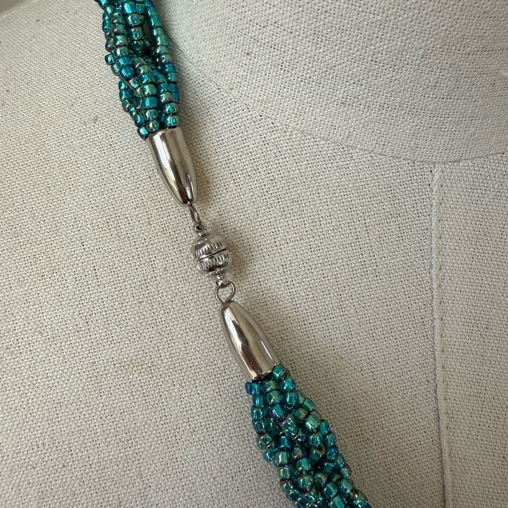 Other Turquoise Iridescent Glass Bead Braided Necklace Magnetic Cl Size ONE SIZE - 4 Thumbnail