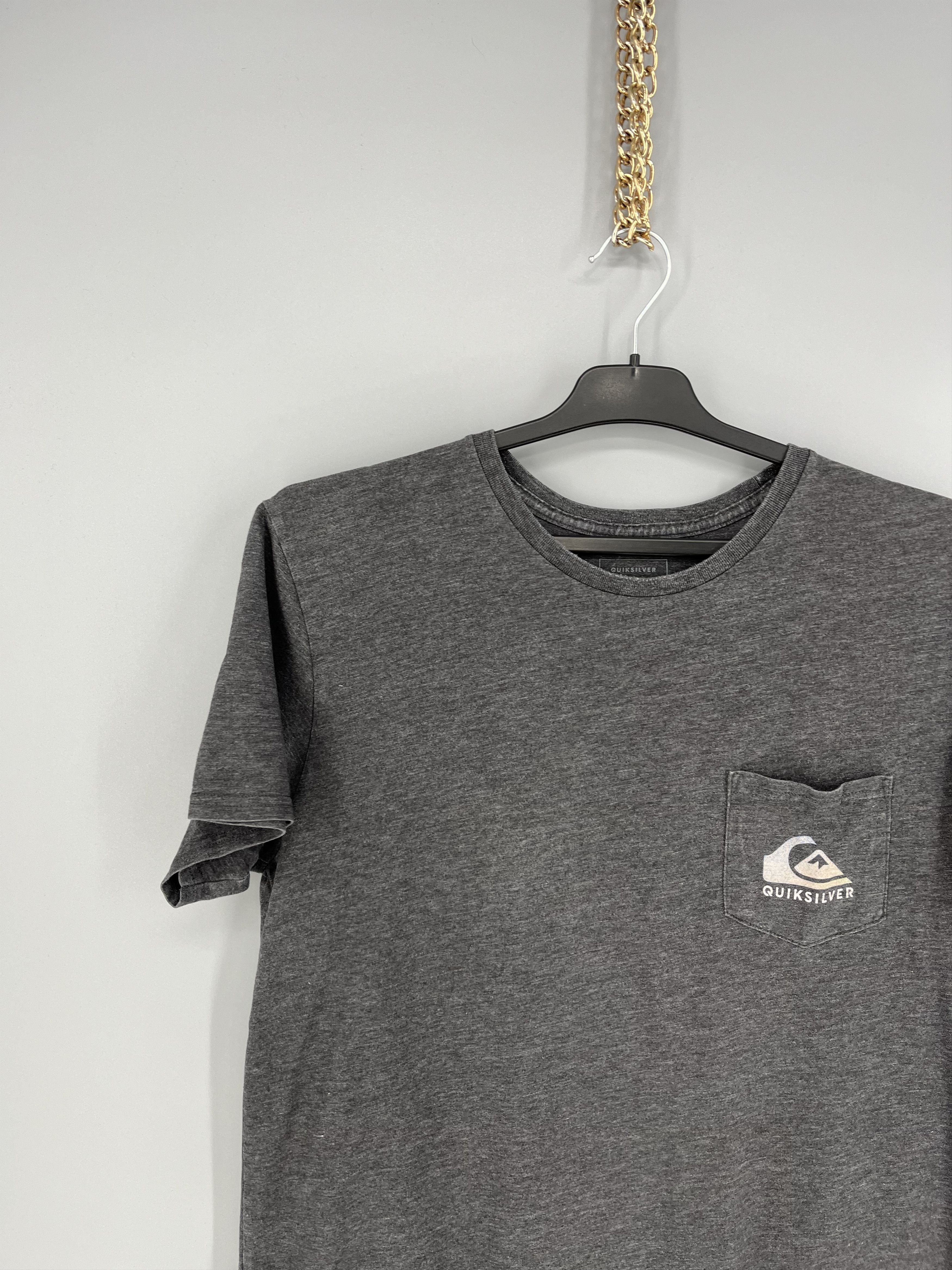 Quiksilver Vintage Quiksilver Surf Style T-shirt Mid Logo Y2K Size US M / EU 48-50 / 2 - 5 Thumbnail