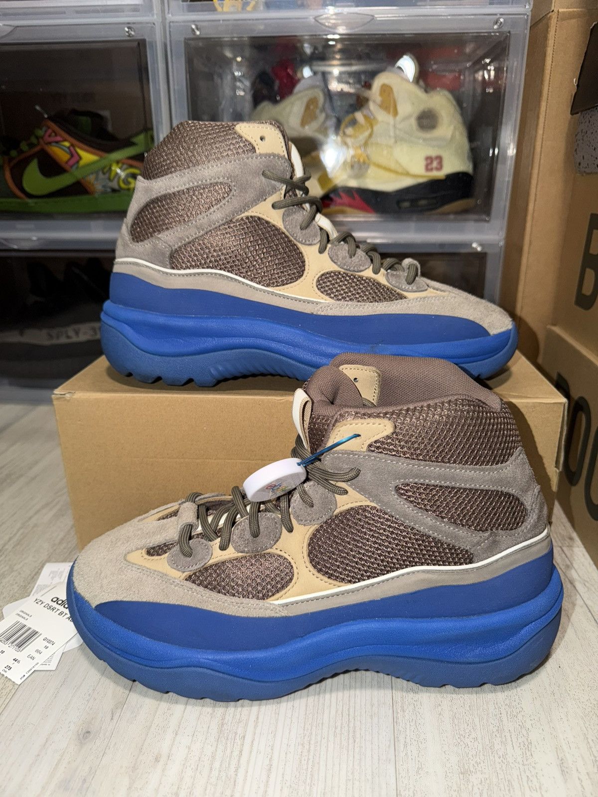 Adidas × Kanye West Adidas Yeezy Desert Boot Taupe Blue Size US 10.5 / EU 43-44 - 2 Thumbnail