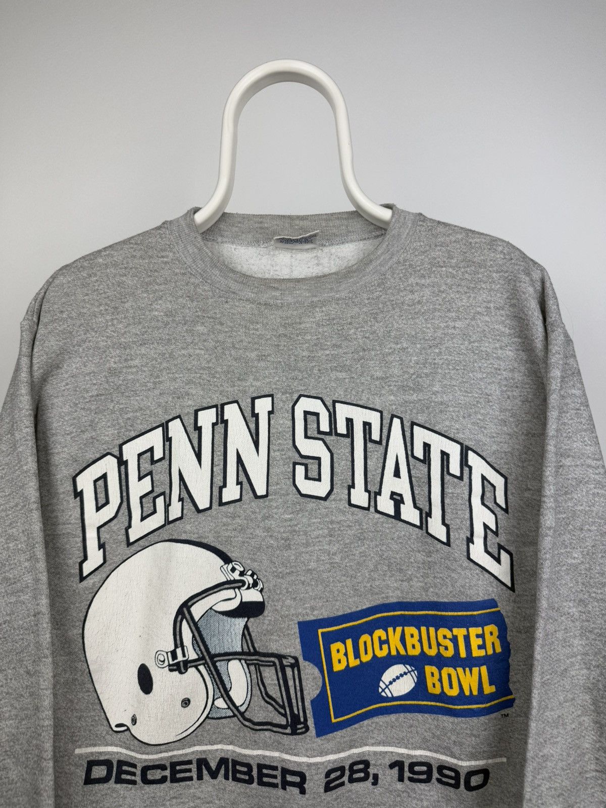 Vintage Vintage 1990's Penn State College Crest Logo Crewneck Size US M / EU 48-50 / 2 - 2 Thumbnail