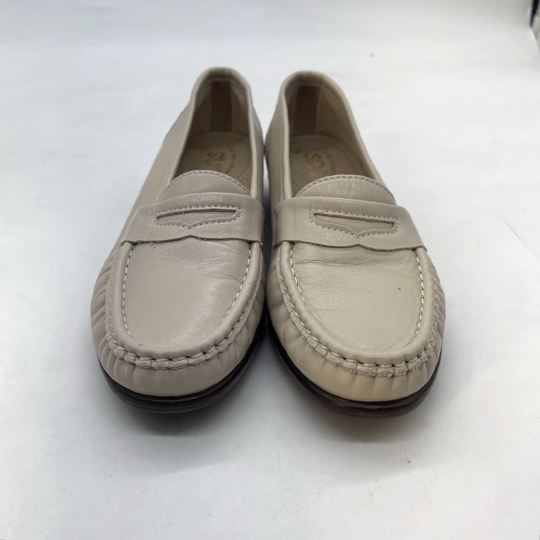 SAS SAS Womens Wink Penny Loafer Slip On Flats Size 7 N Leather Ivory Cream Casual Business Fashion Flat Shoes Size US 7 / IT 37 - 5 Thumbnail