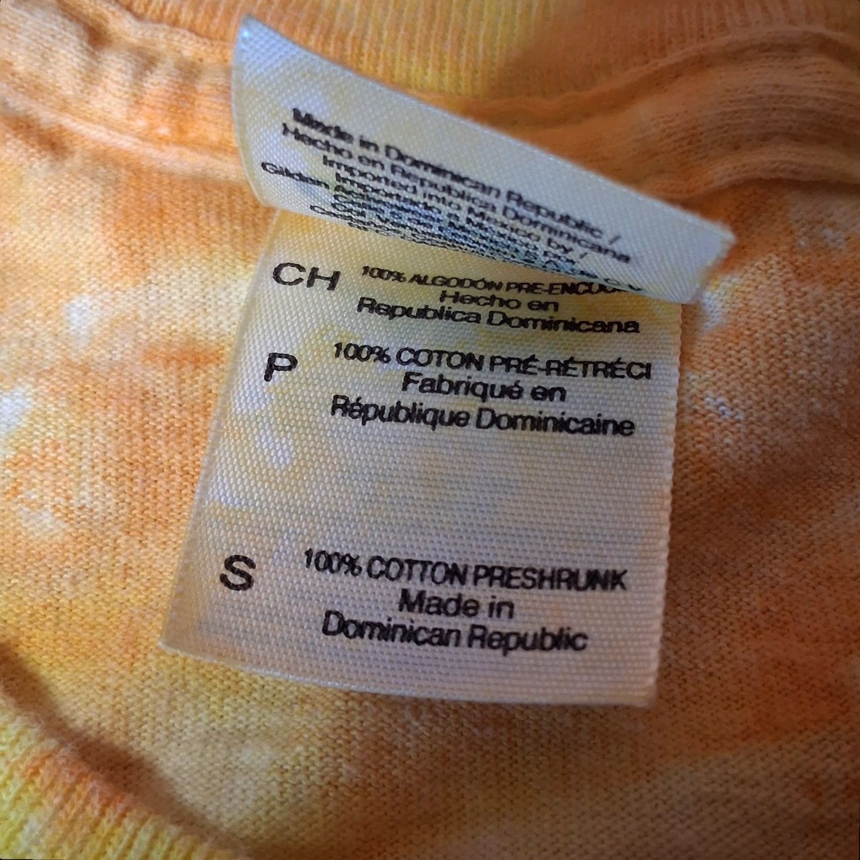 Gildan West Virginia Strawberry Festival Shirt Small Yellow Orange Tie Dye Strawberries Shirt Size US S / EU 44-46 / 1 - 7 Thumbnail